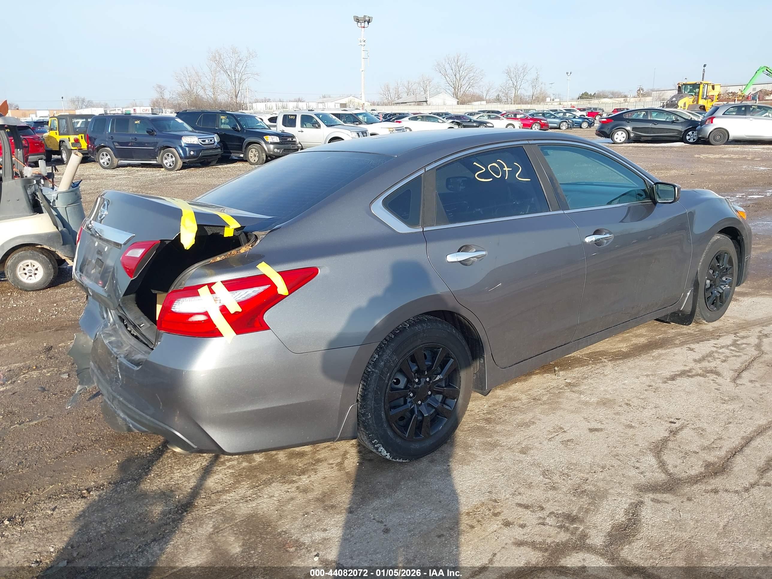 NISSAN ALTIMA image 4