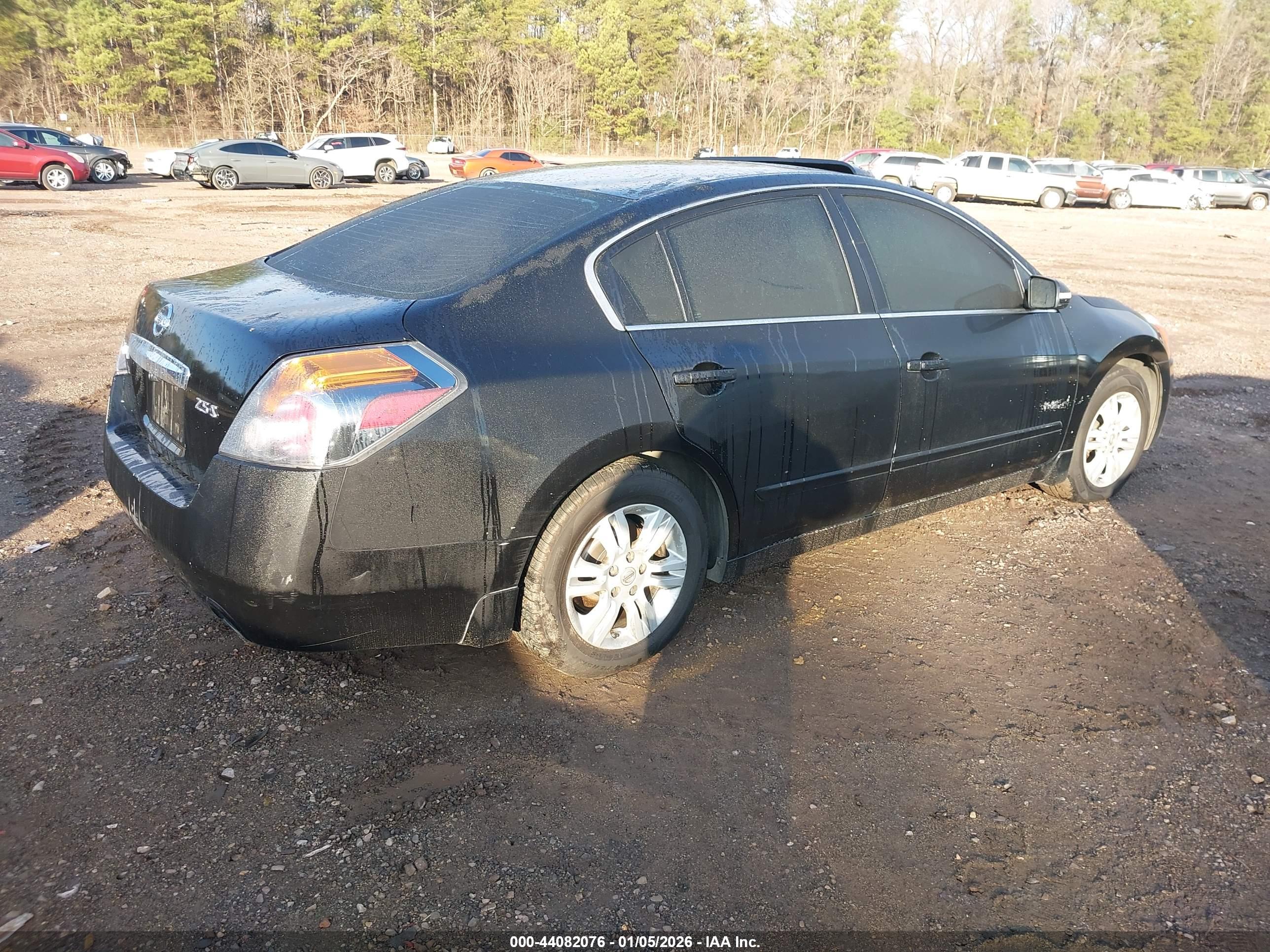 NISSAN ALTIMA image 4