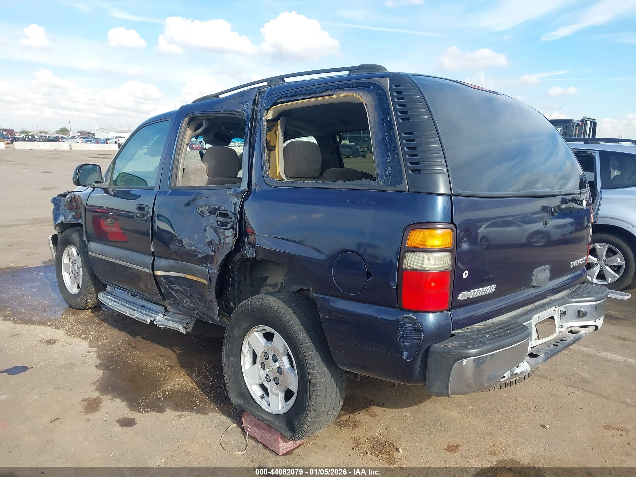 CHEVROLET TAHOE image 3