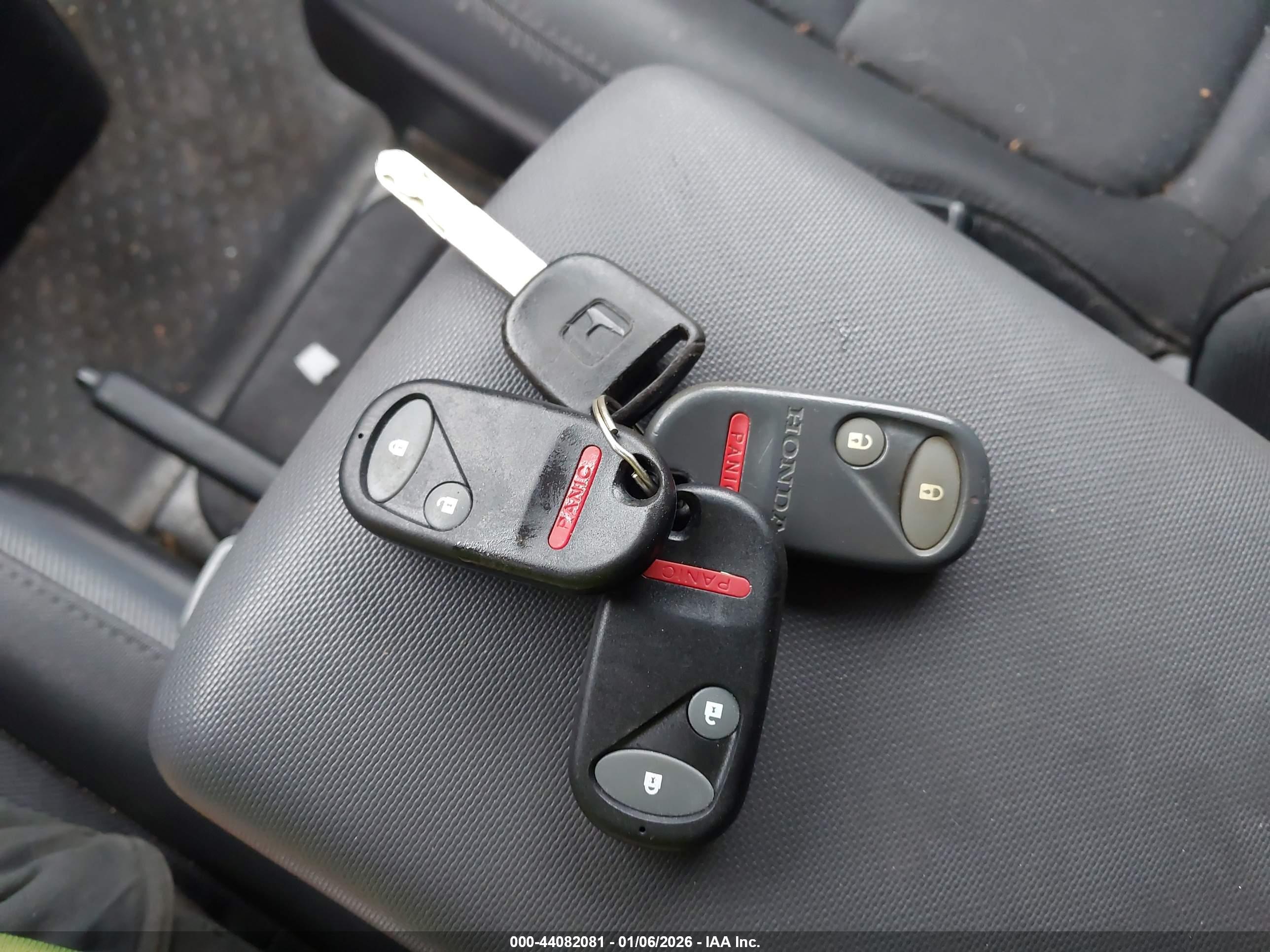 HONDA ELEMENT image 11