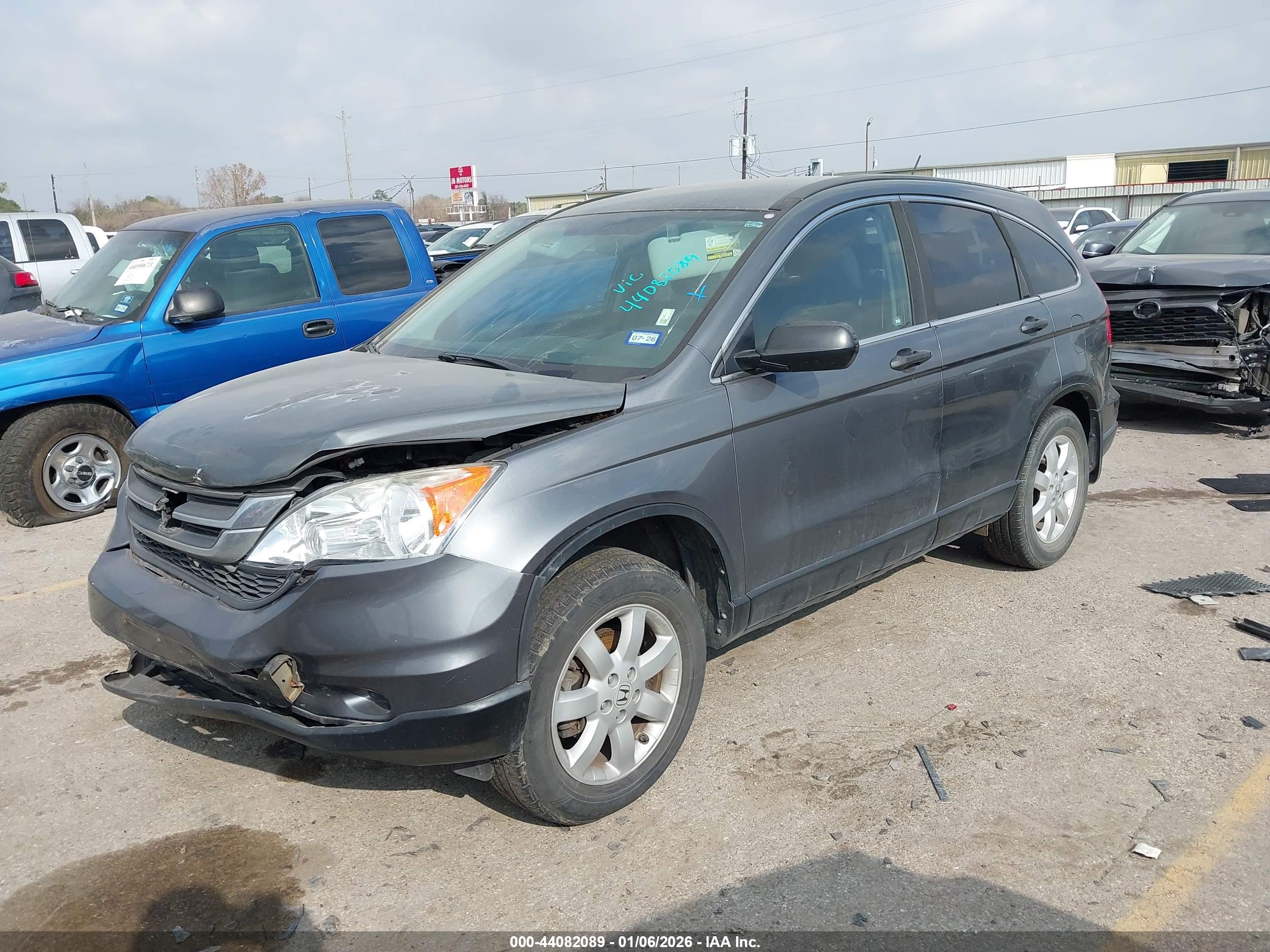 HONDA CR-V image 2