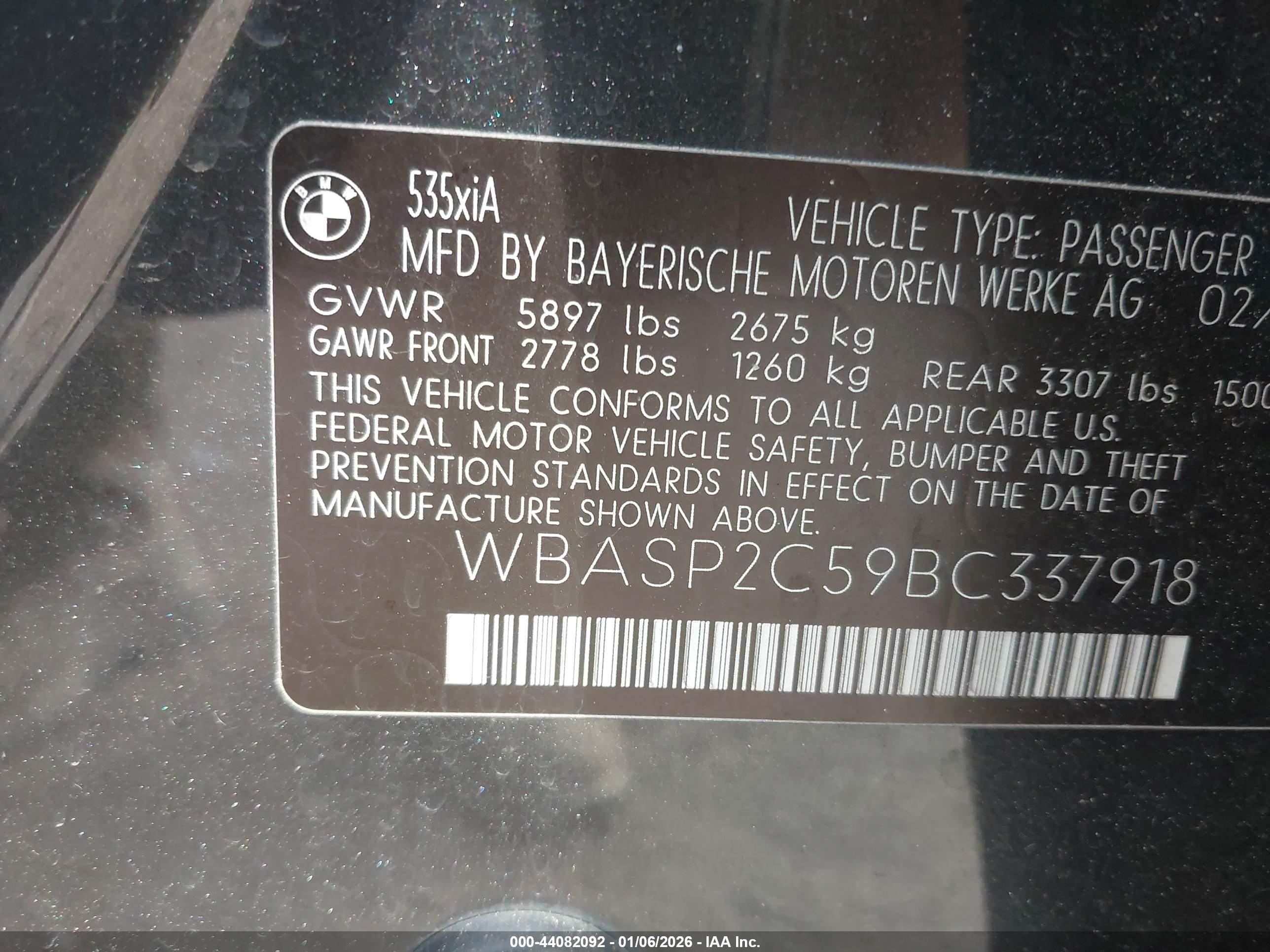 BMW 535I image 9