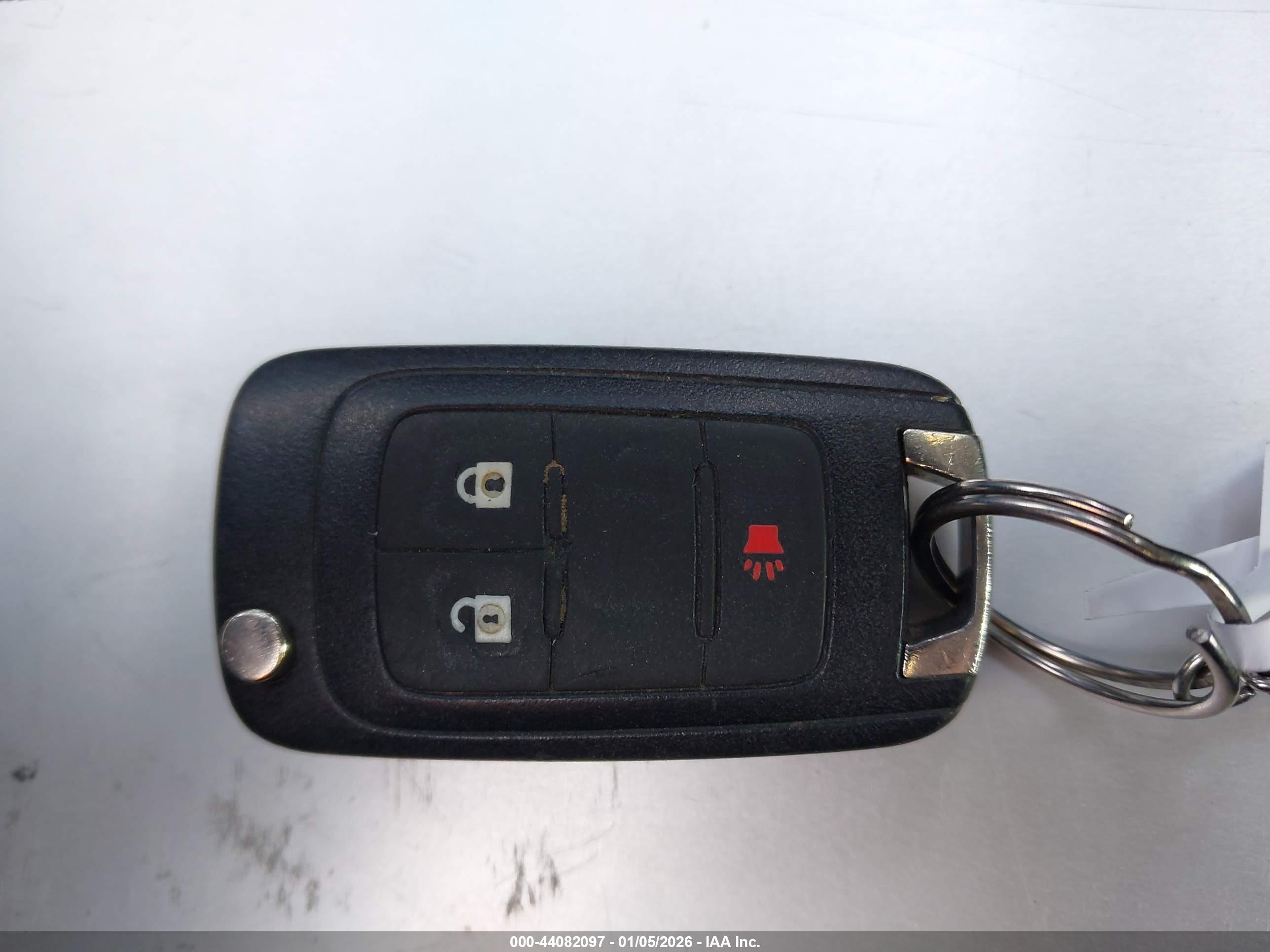 CHEVROLET EQUINOX image 11