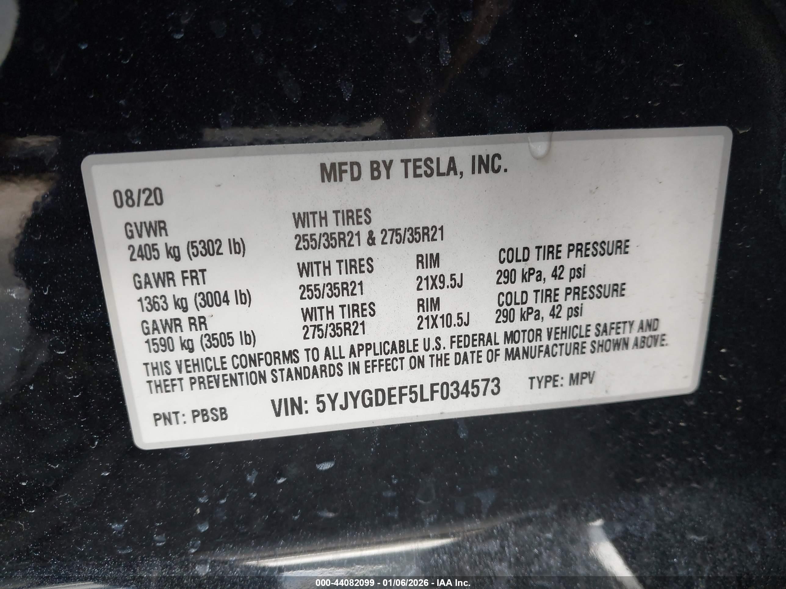 TESLA MODEL image 9