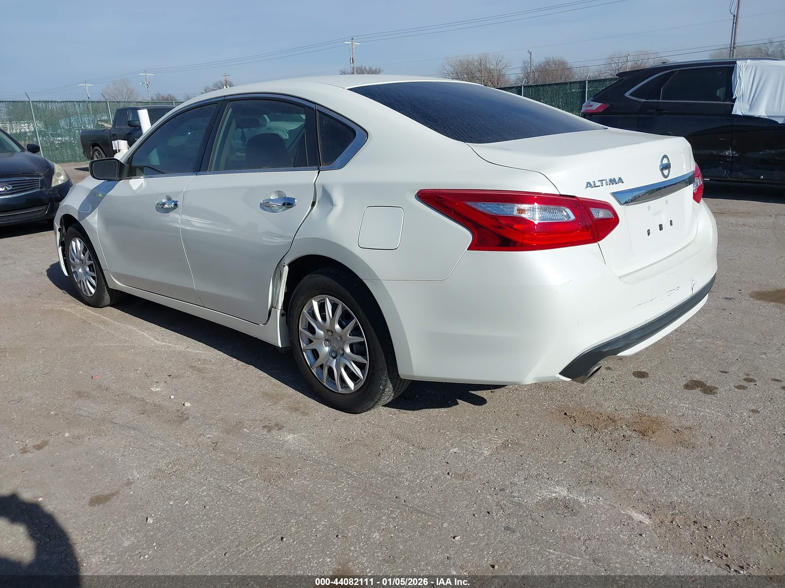 NISSAN ALTIMA image 3