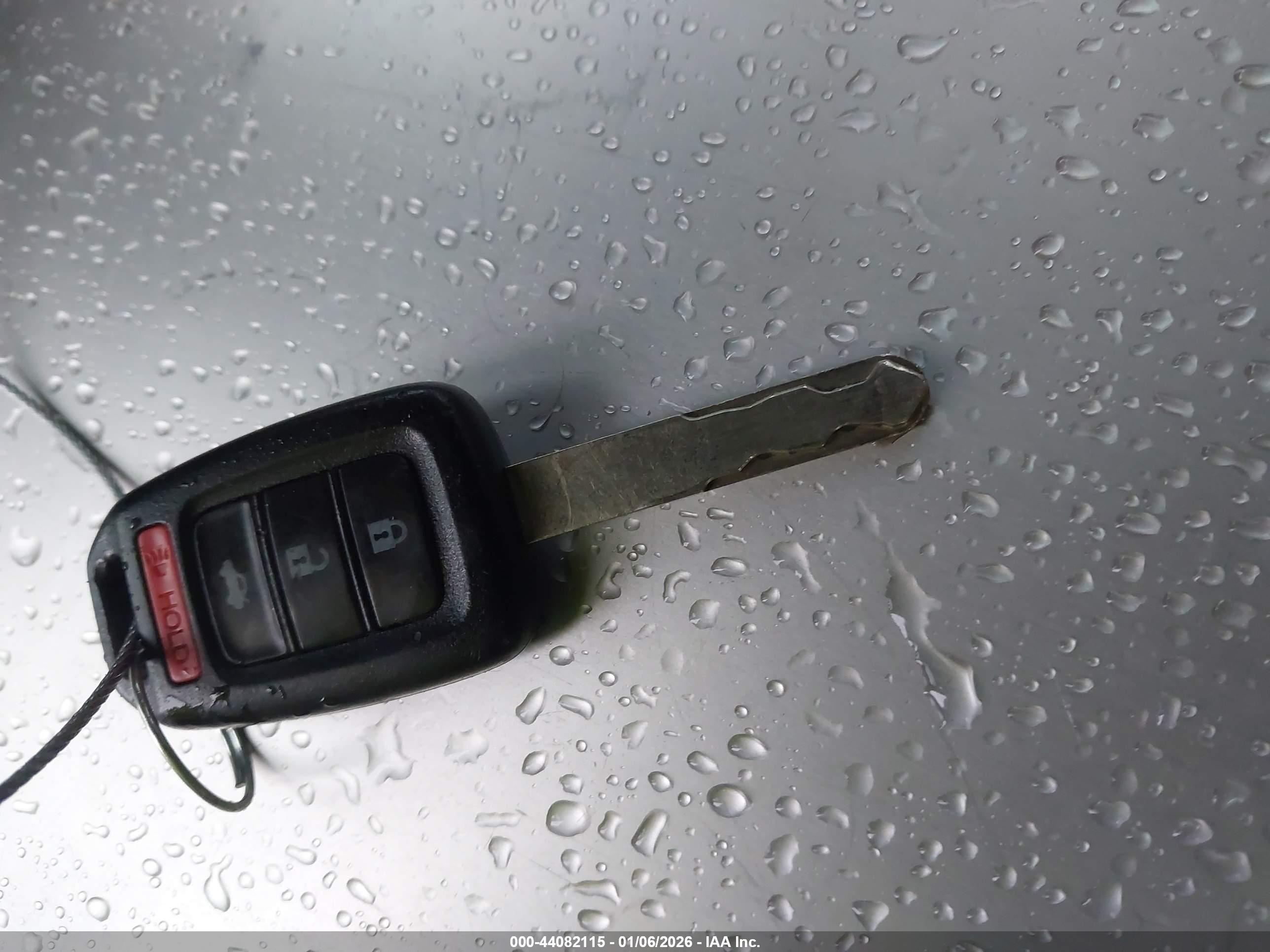 HONDA ACCORD image 11