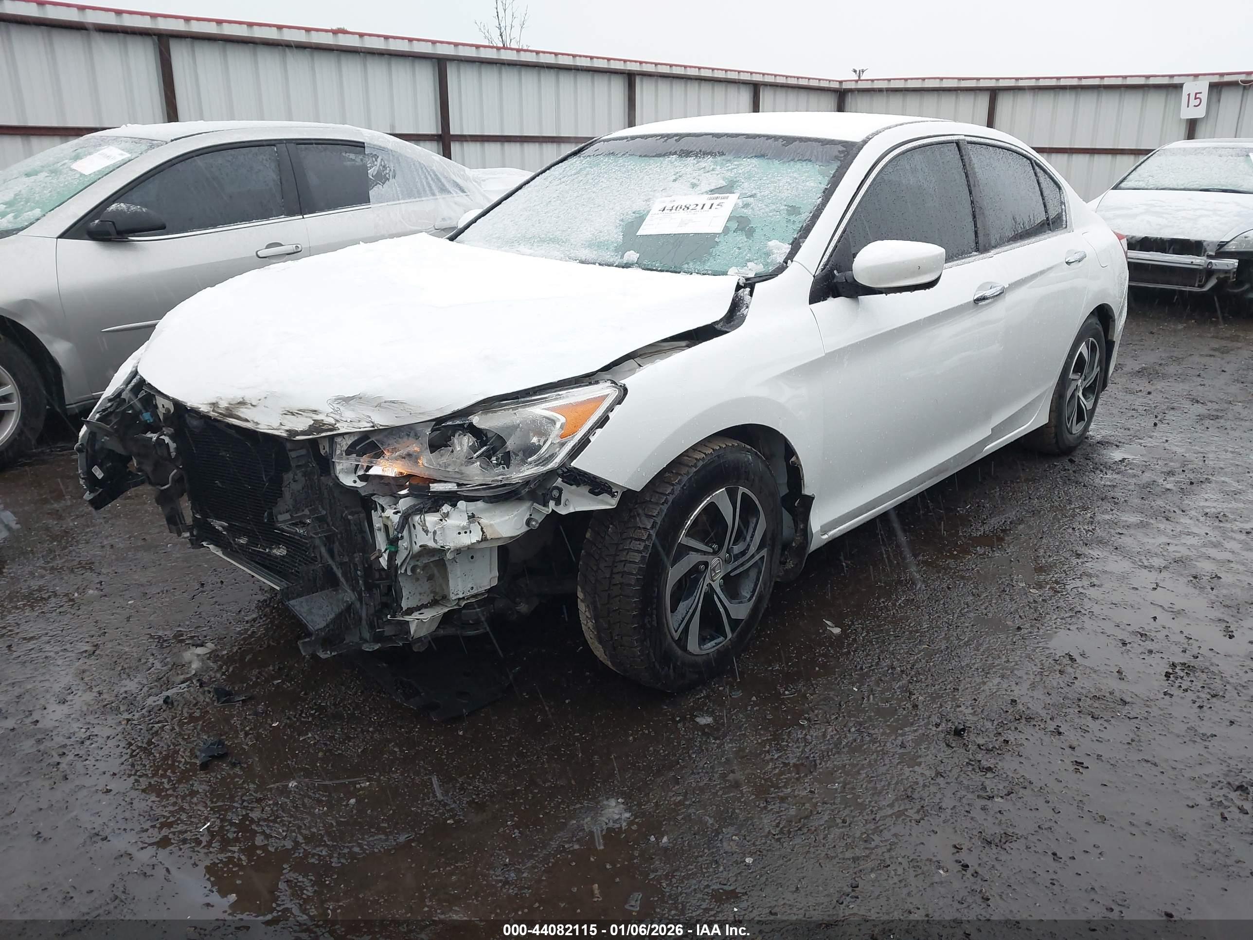 HONDA ACCORD image 2