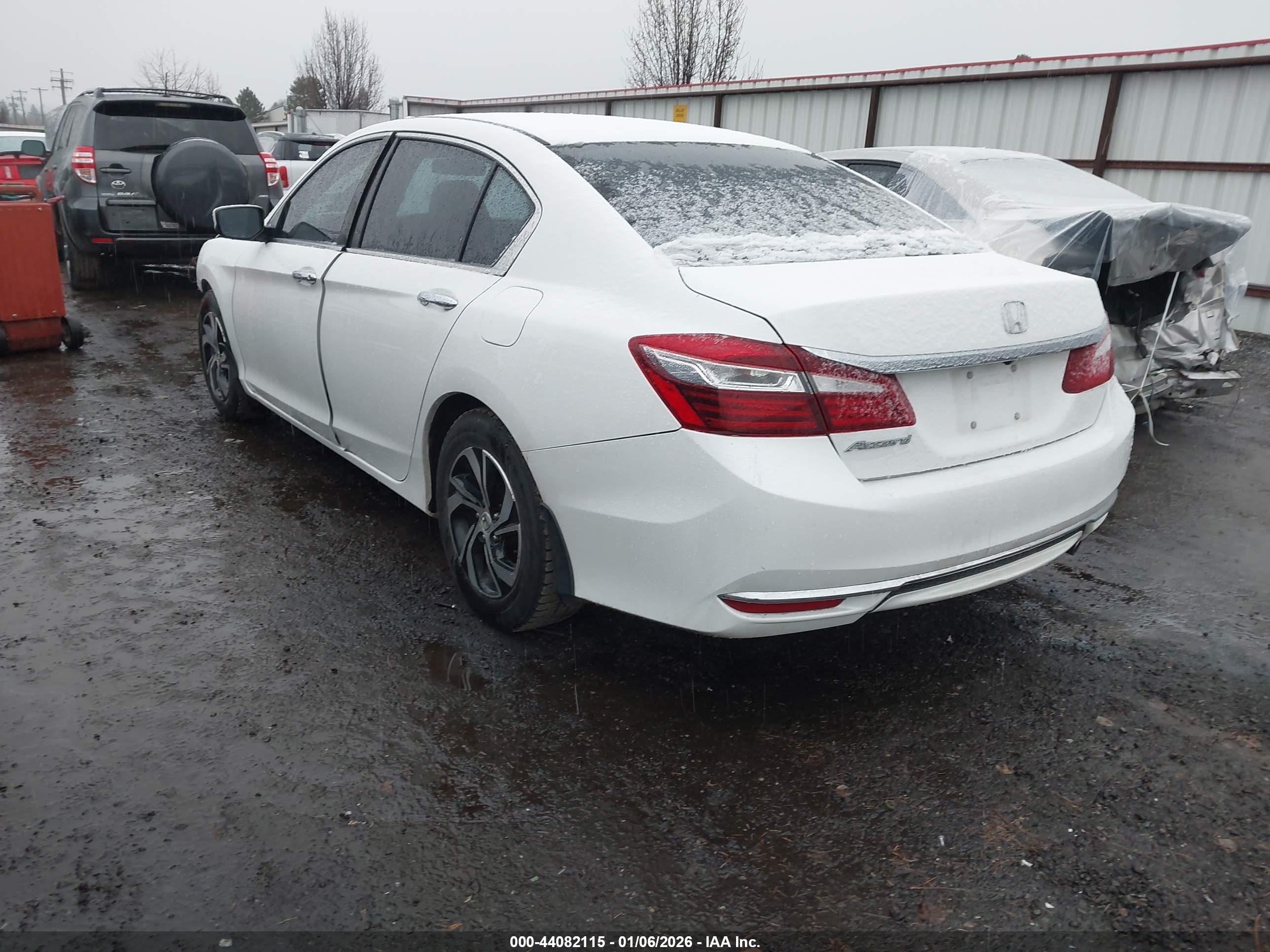 HONDA ACCORD image 3