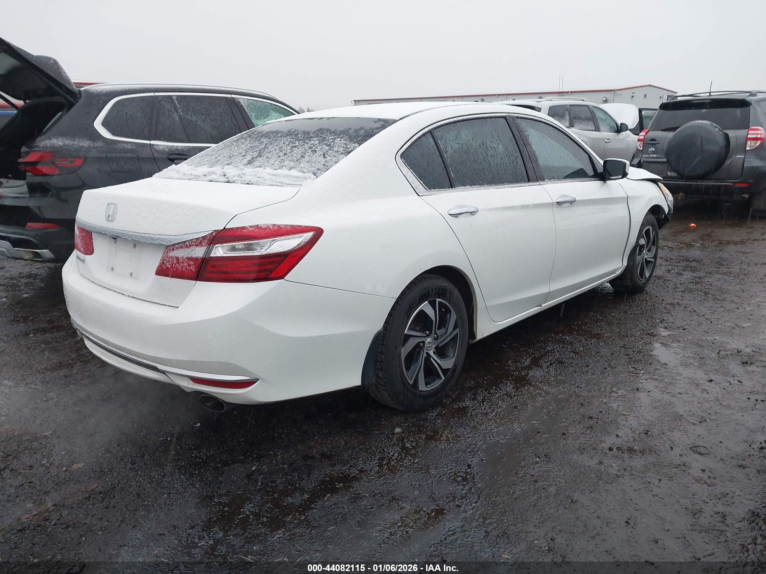 HONDA ACCORD image 4