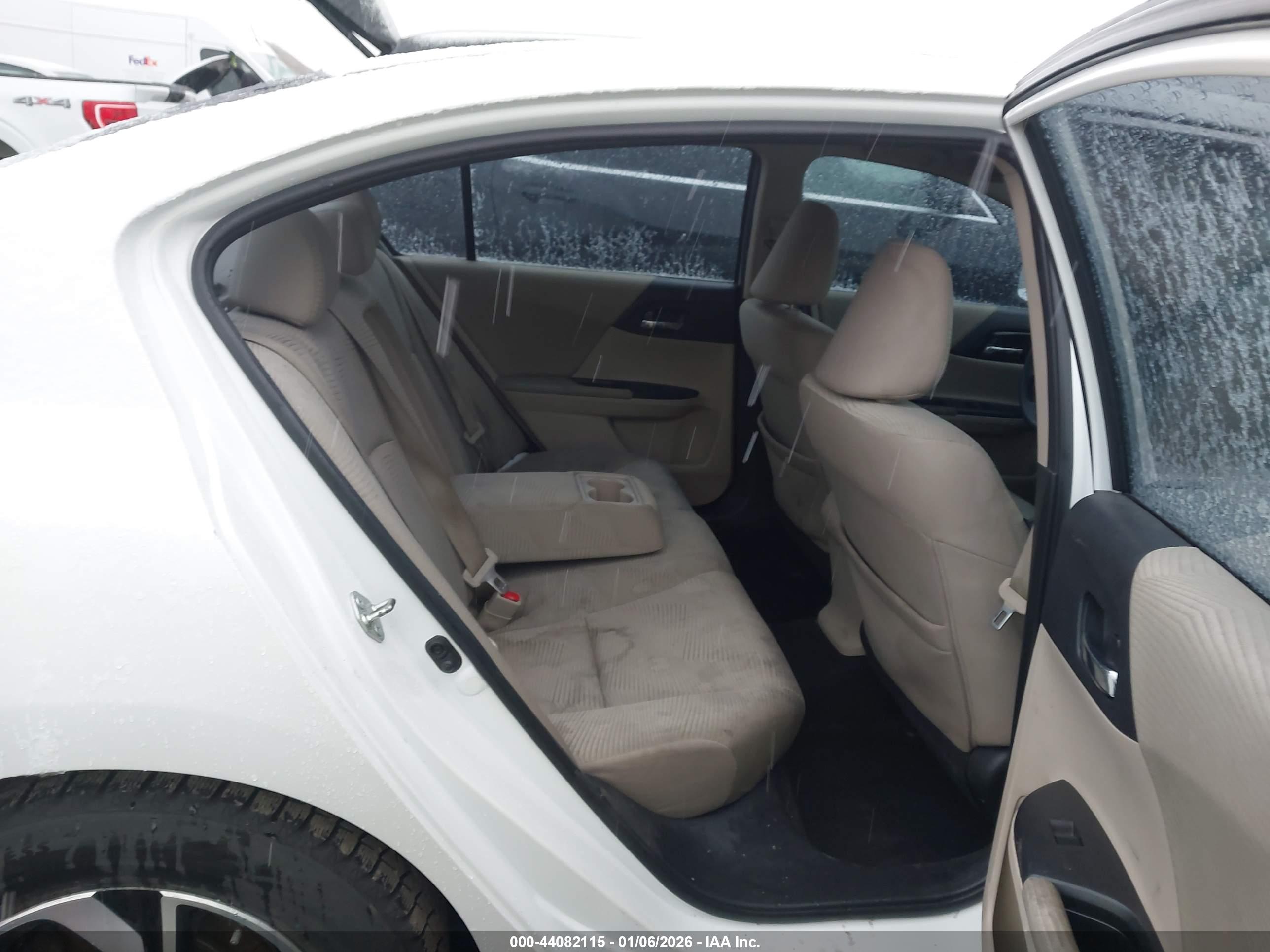 HONDA ACCORD image 8