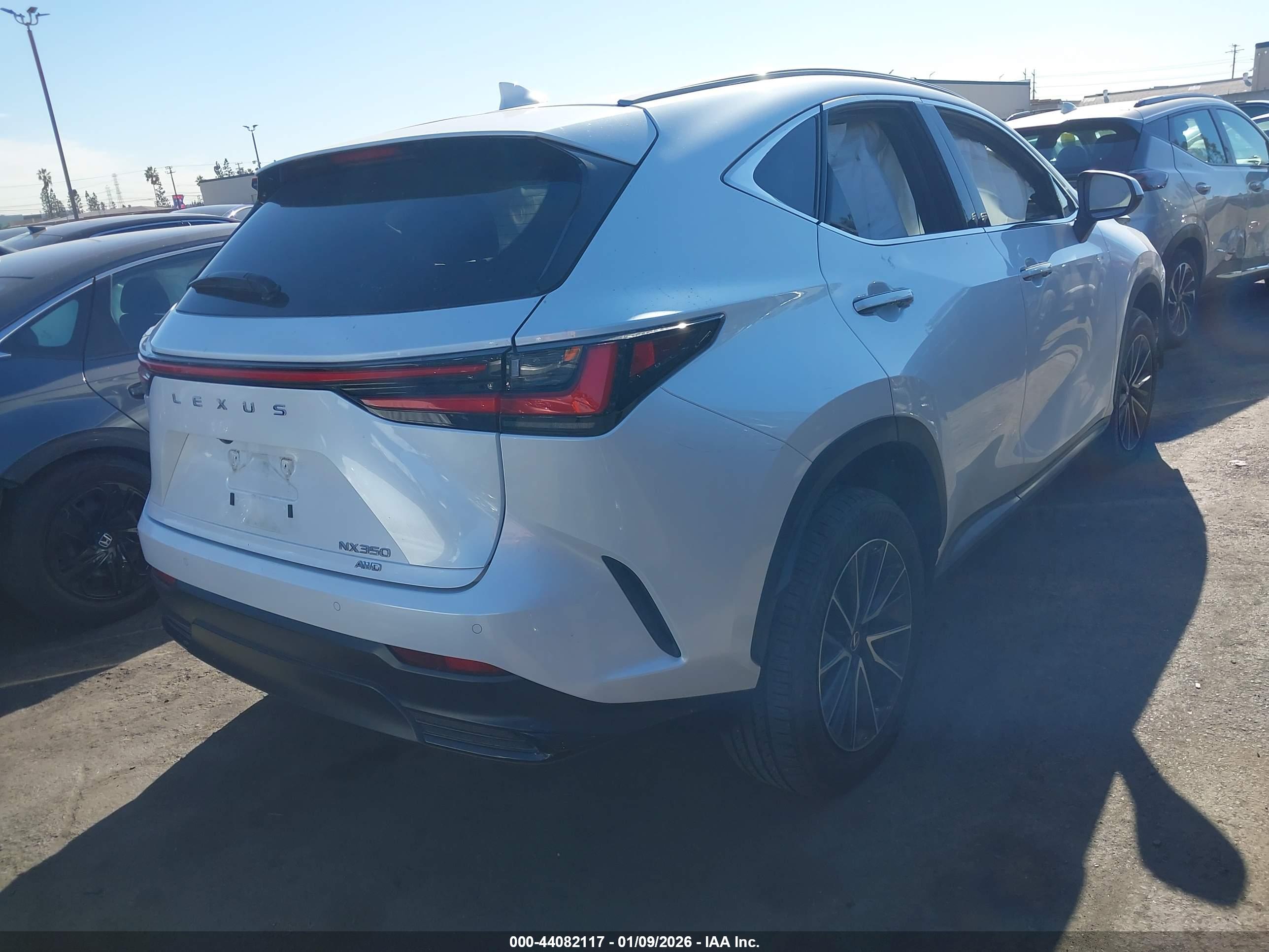 LEXUS NX image 4