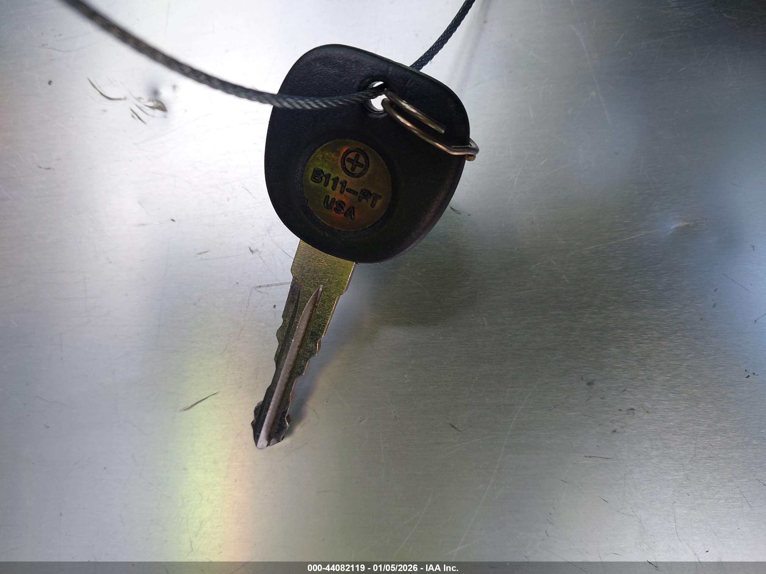 GMC YUKON image 11