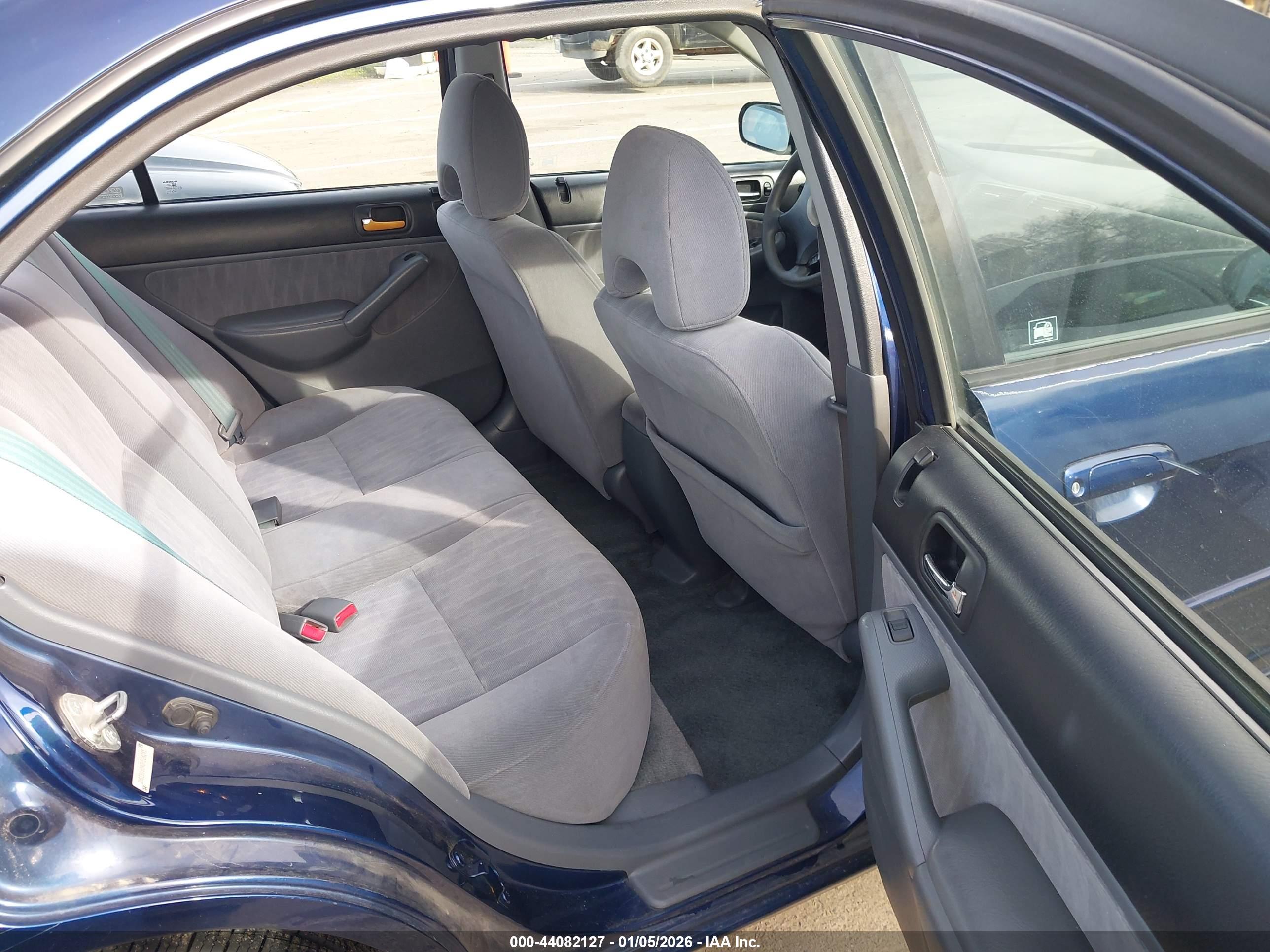 HONDA CIVIC image 8
