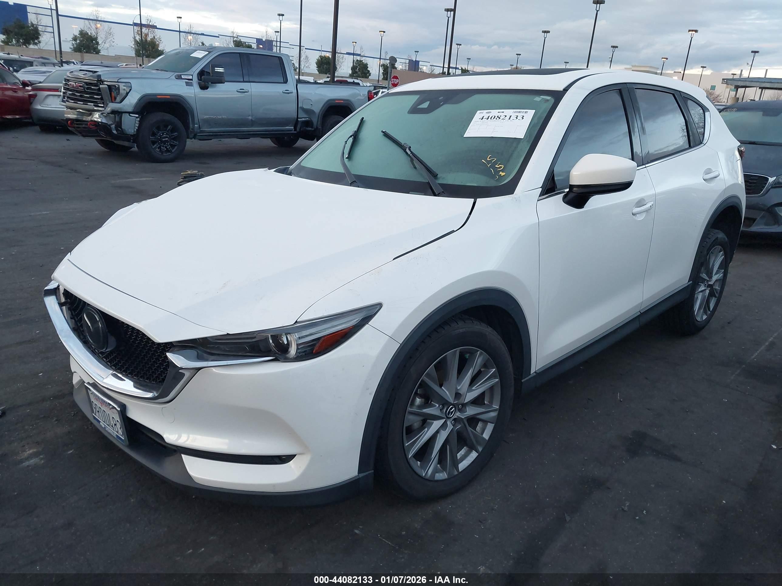 MAZDA CX-5 image 2