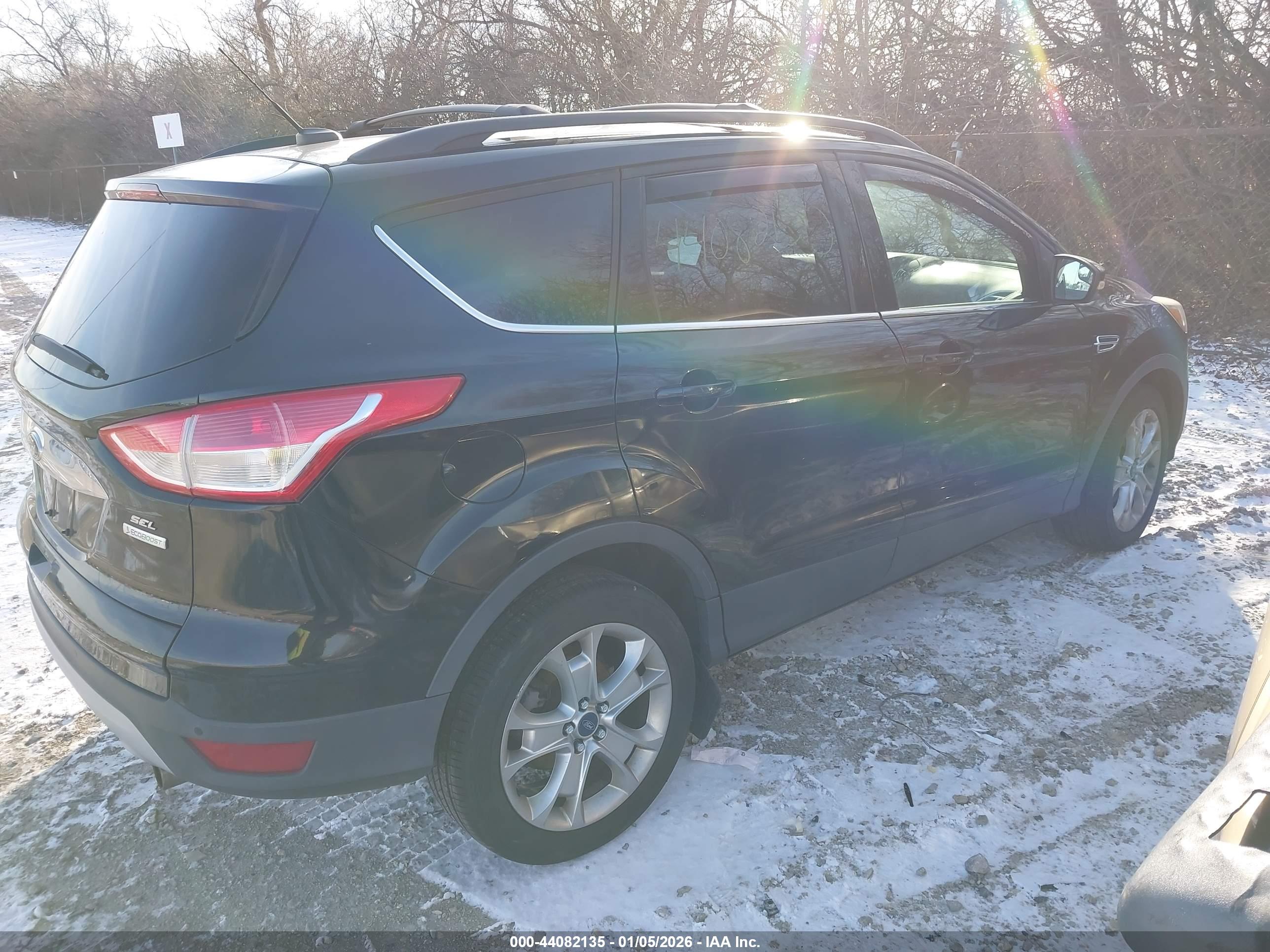 FORD ESCAPE image 4