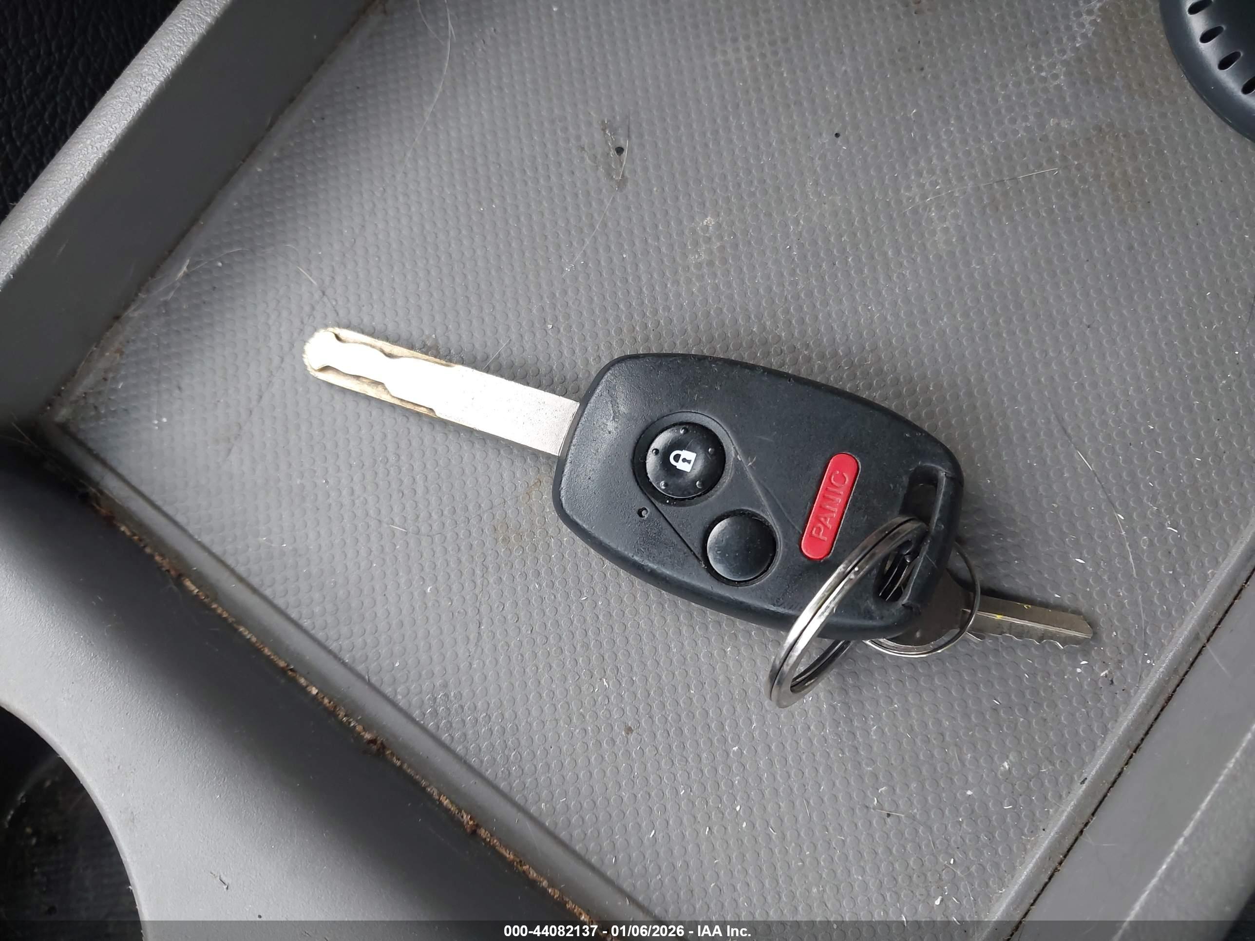 HONDA CR-V image 11