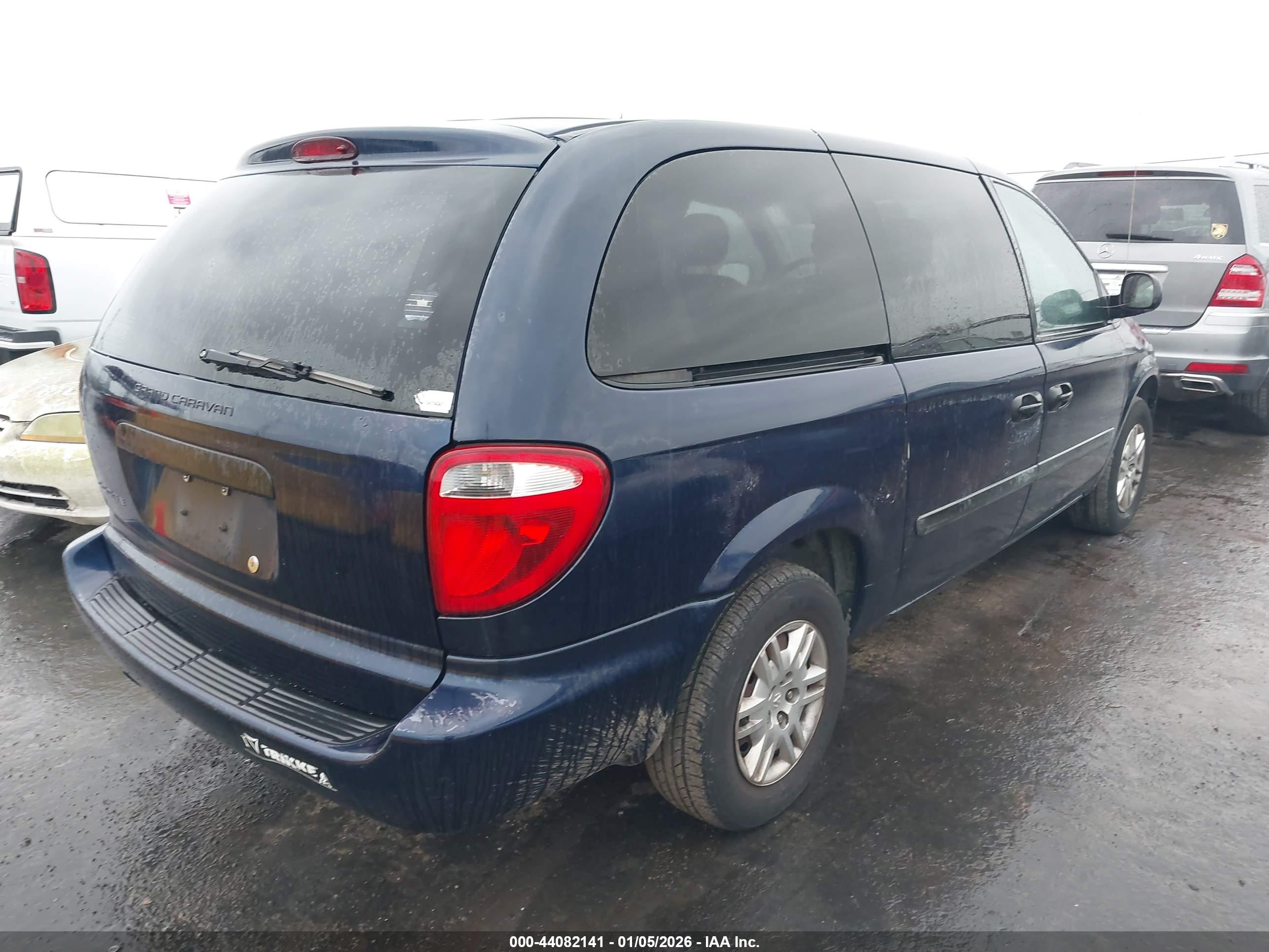 DODGE GRAND image 4