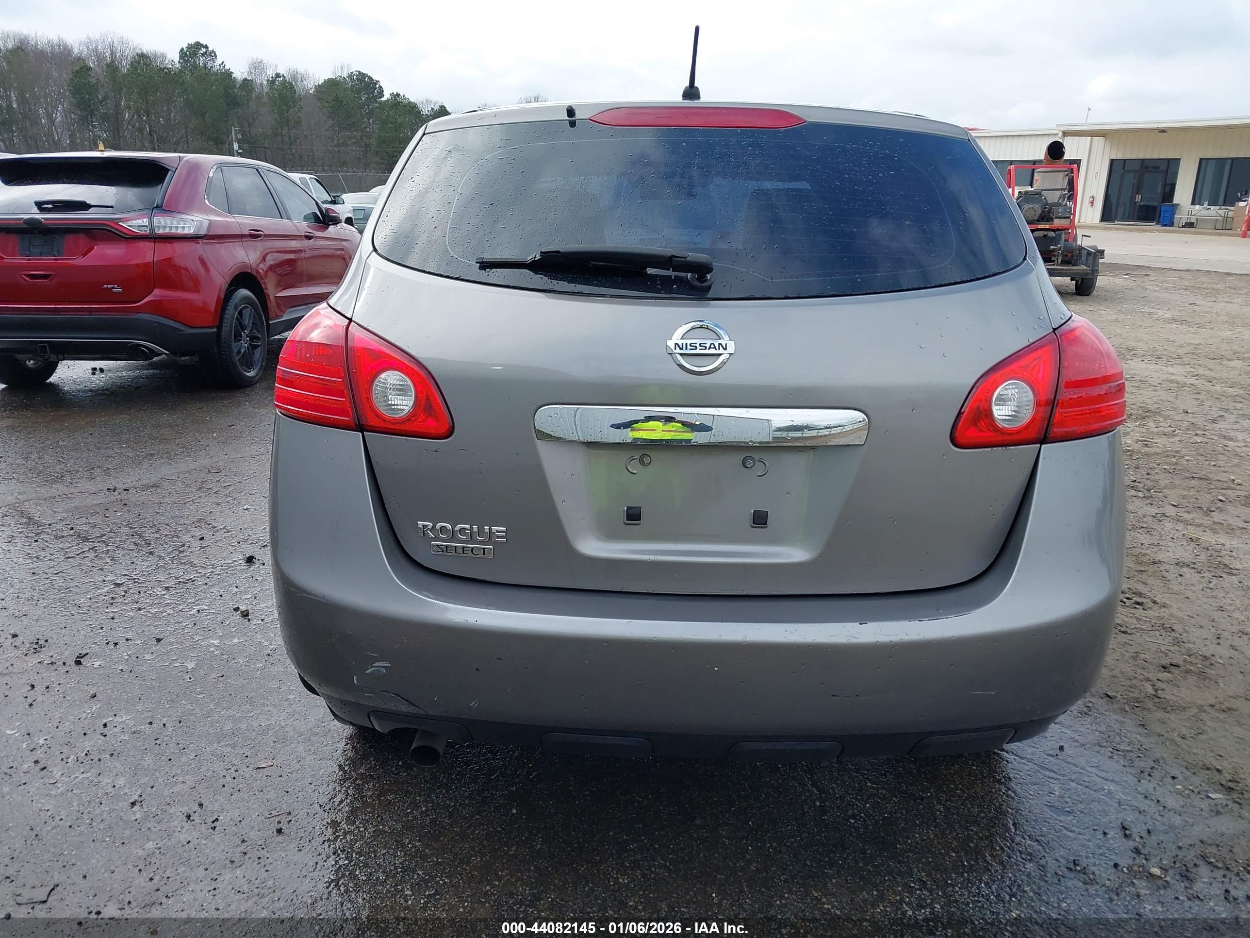 NISSAN ROGUE image 6