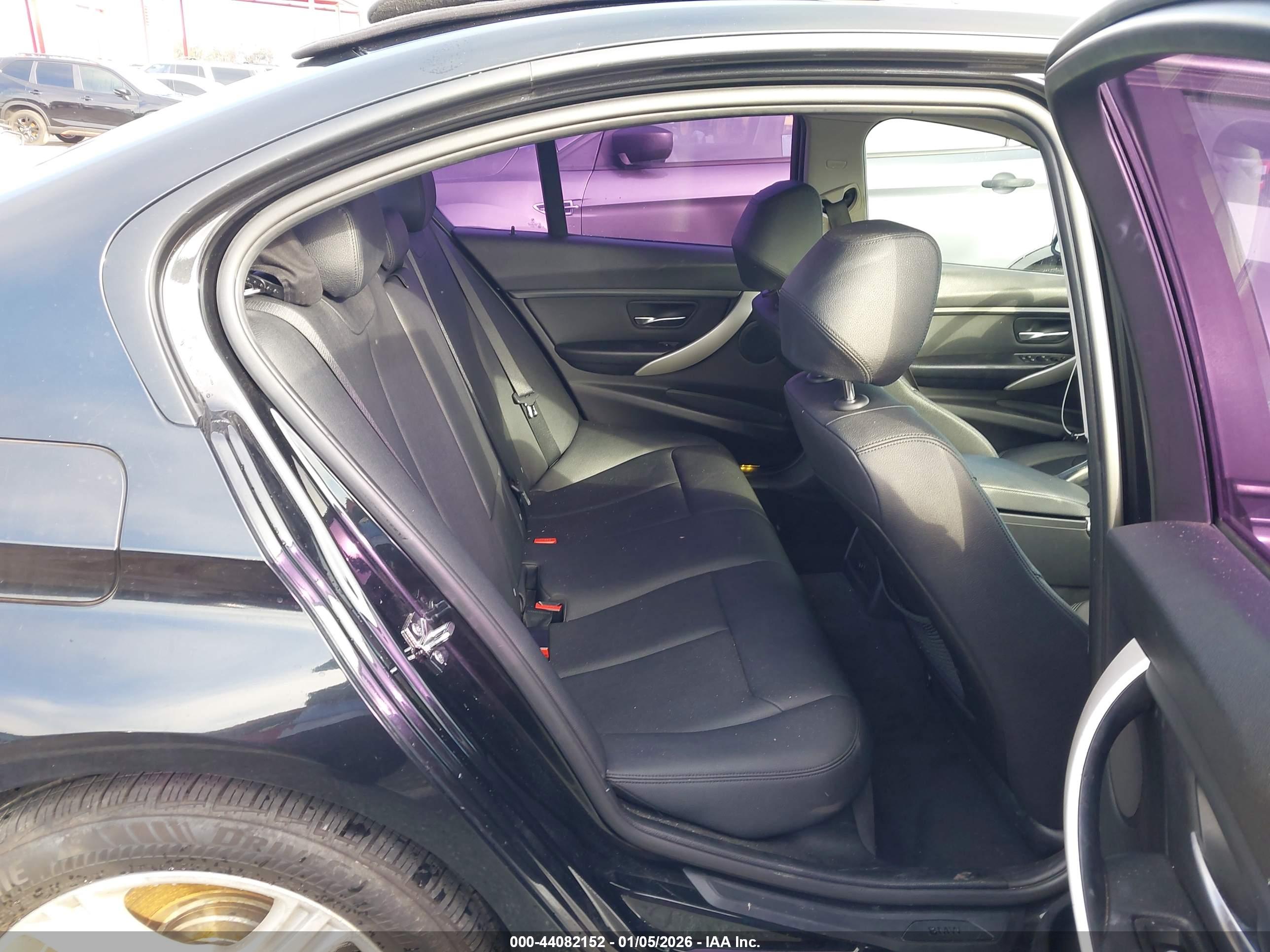 BMW 328I image 8
