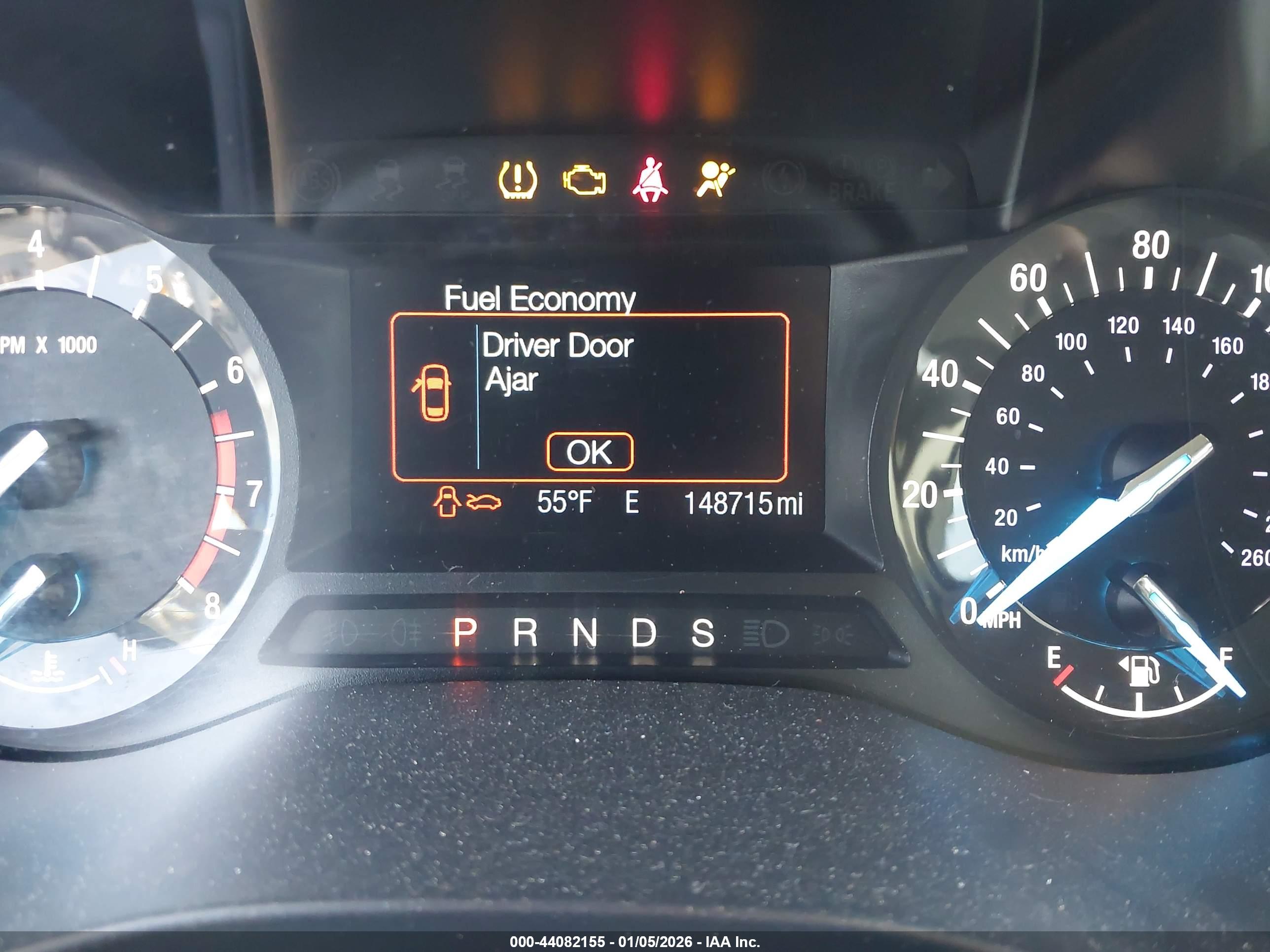 FORD FUSION image 7