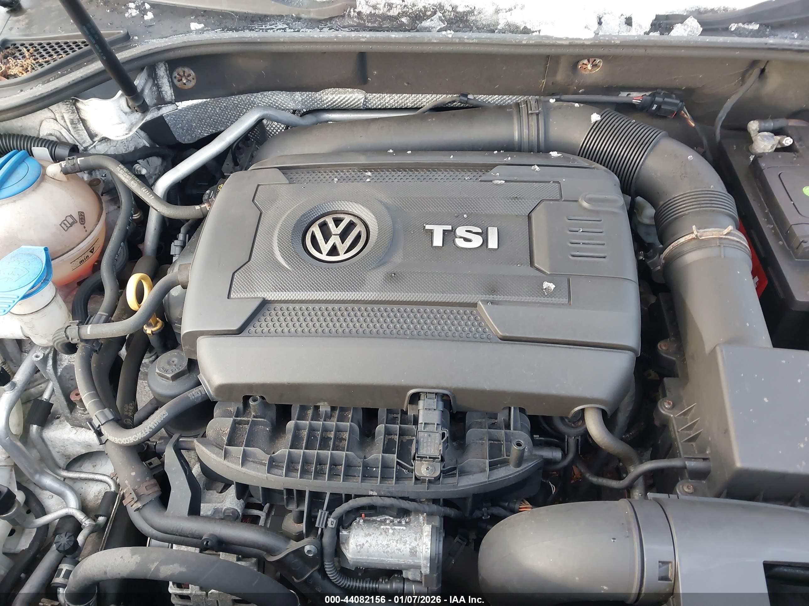 VOLKSWAGEN PASSAT image 10