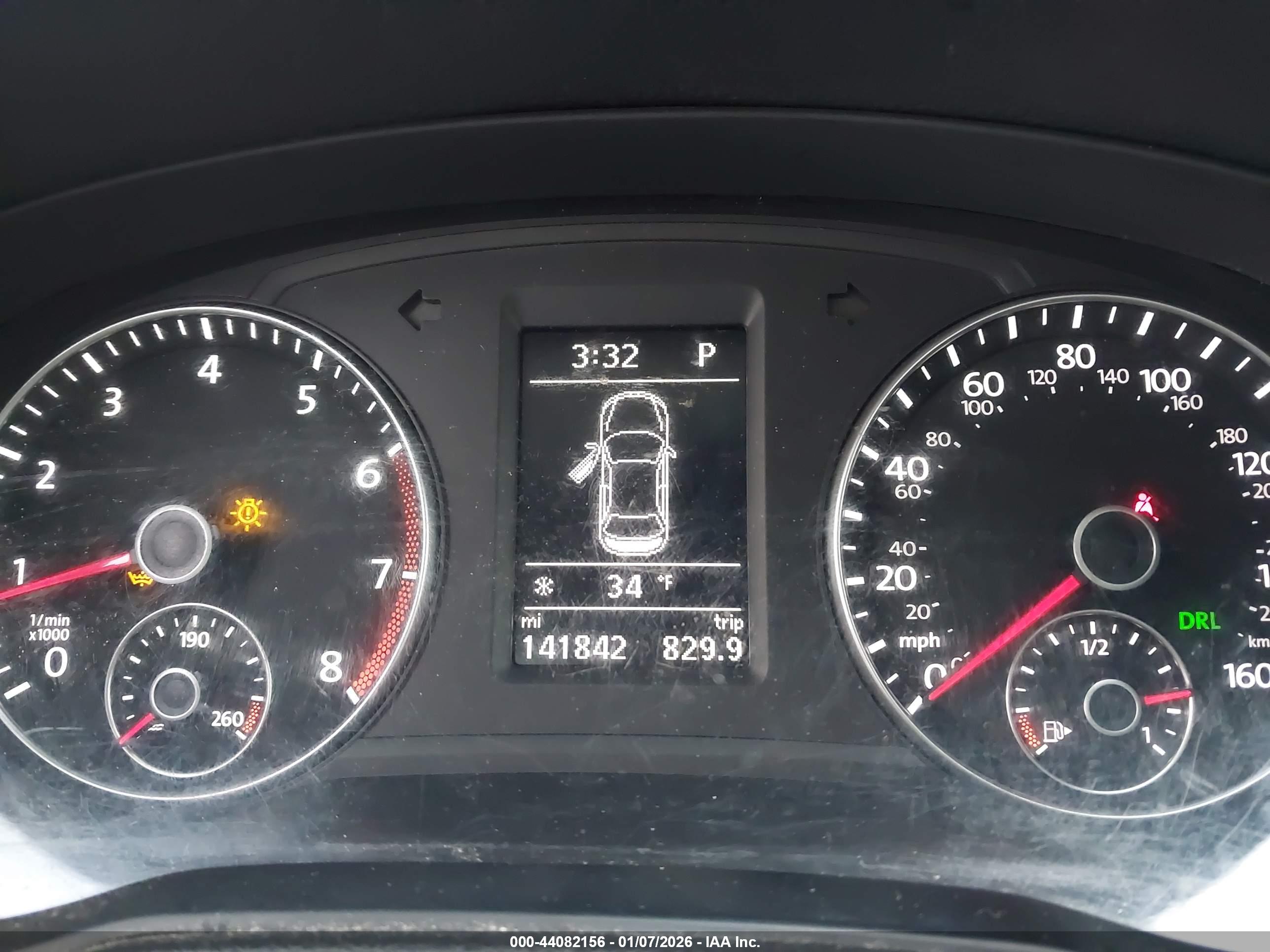 VOLKSWAGEN PASSAT image 7