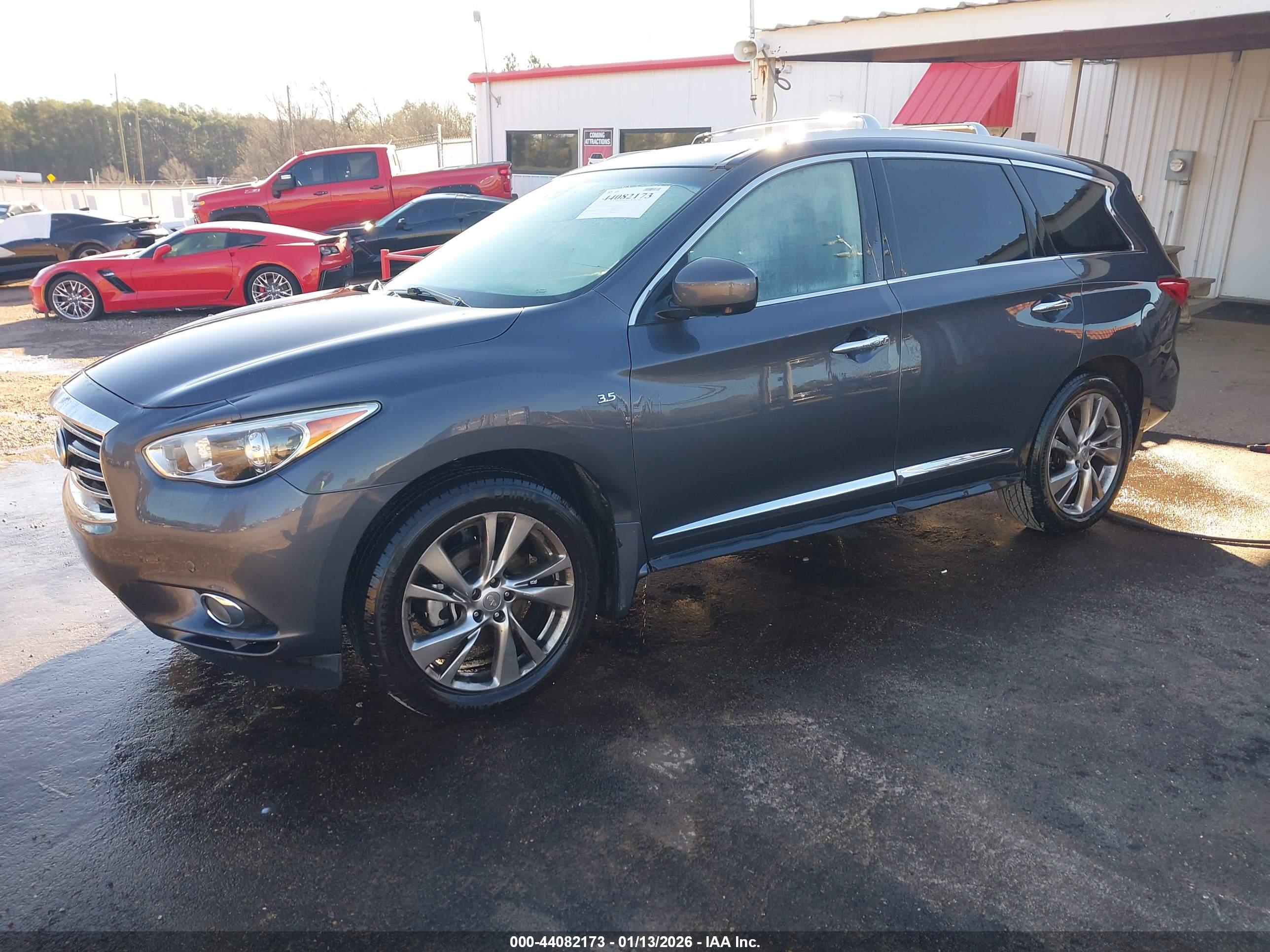 INFINITI QX60 image 2