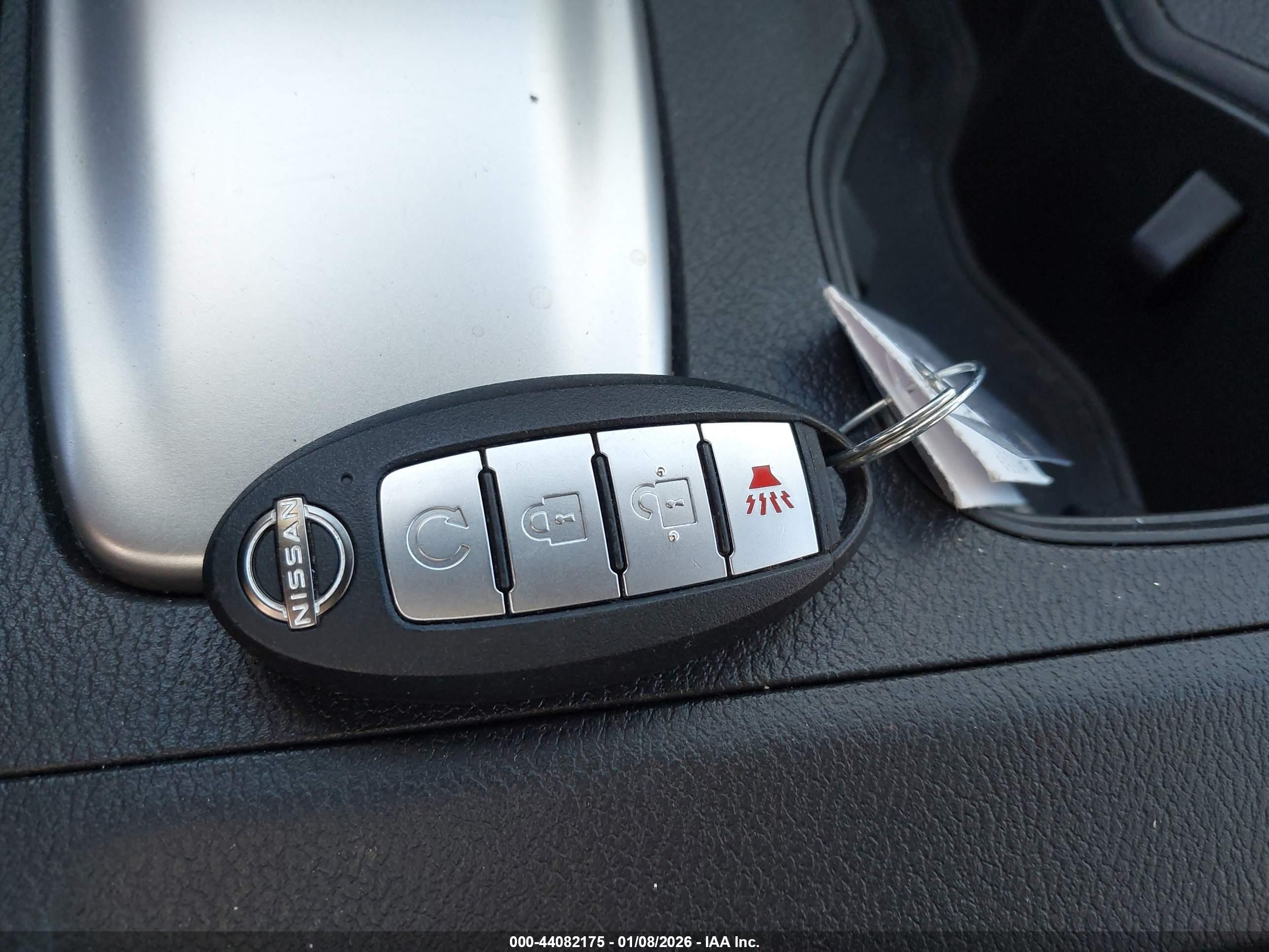 NISSAN FRONTIER image 11