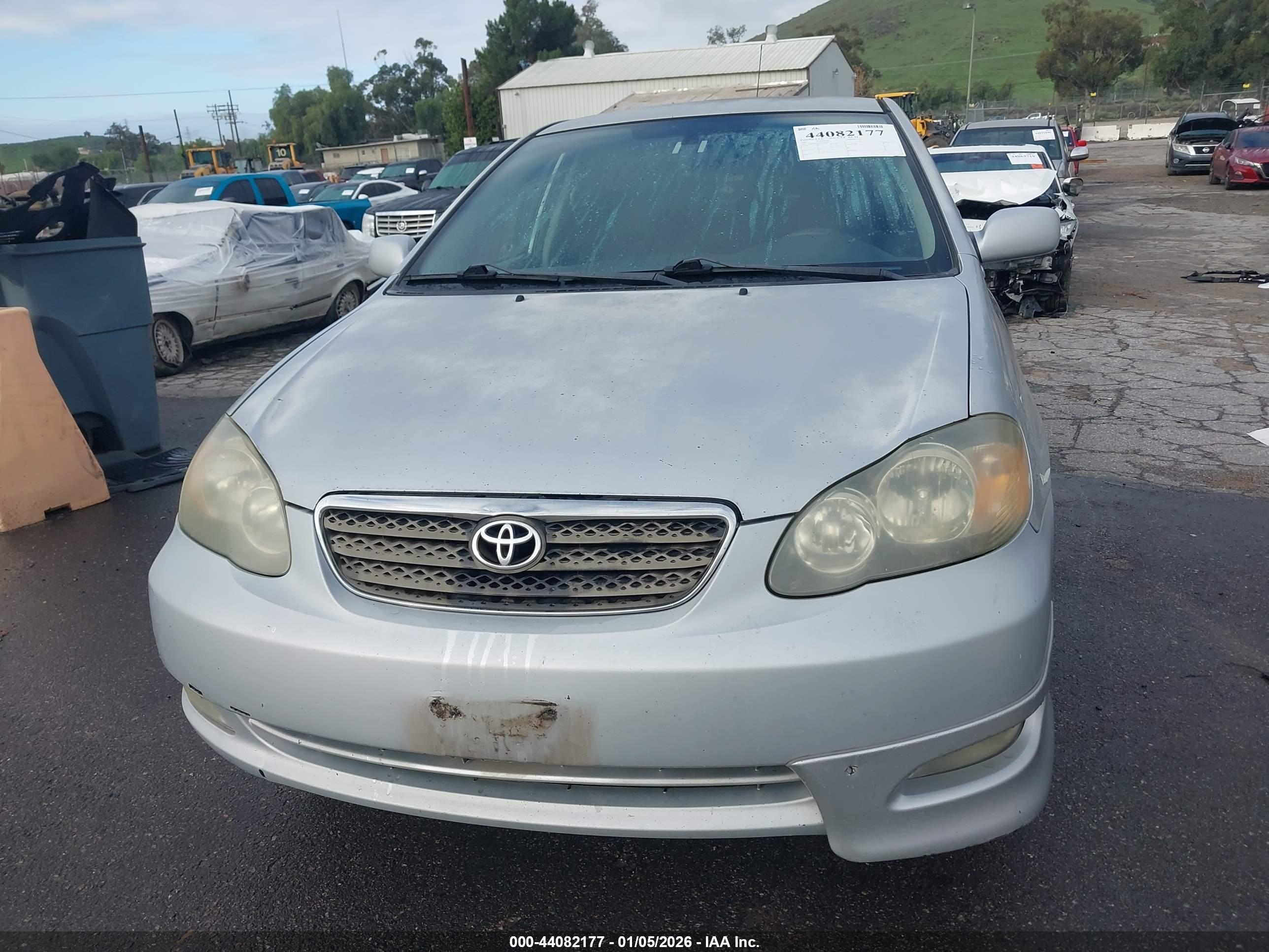 TOYOTA COROLLA image 6