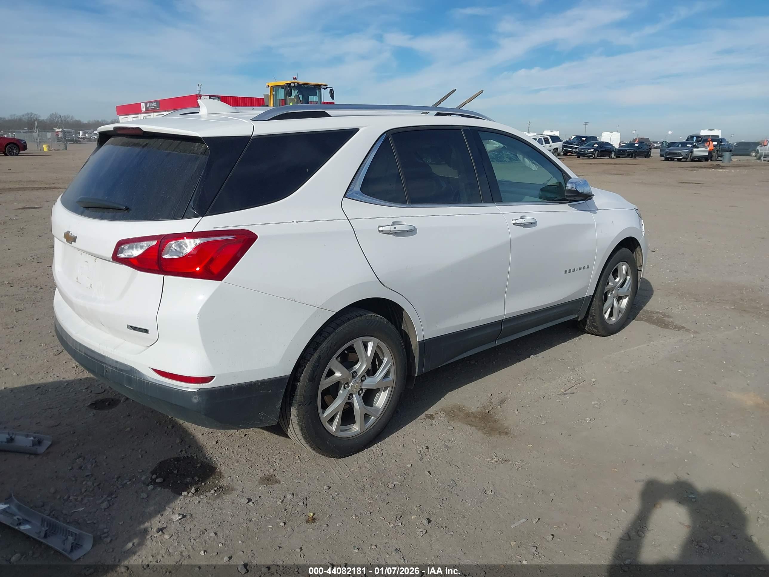 CHEVROLET EQUINOX image 4