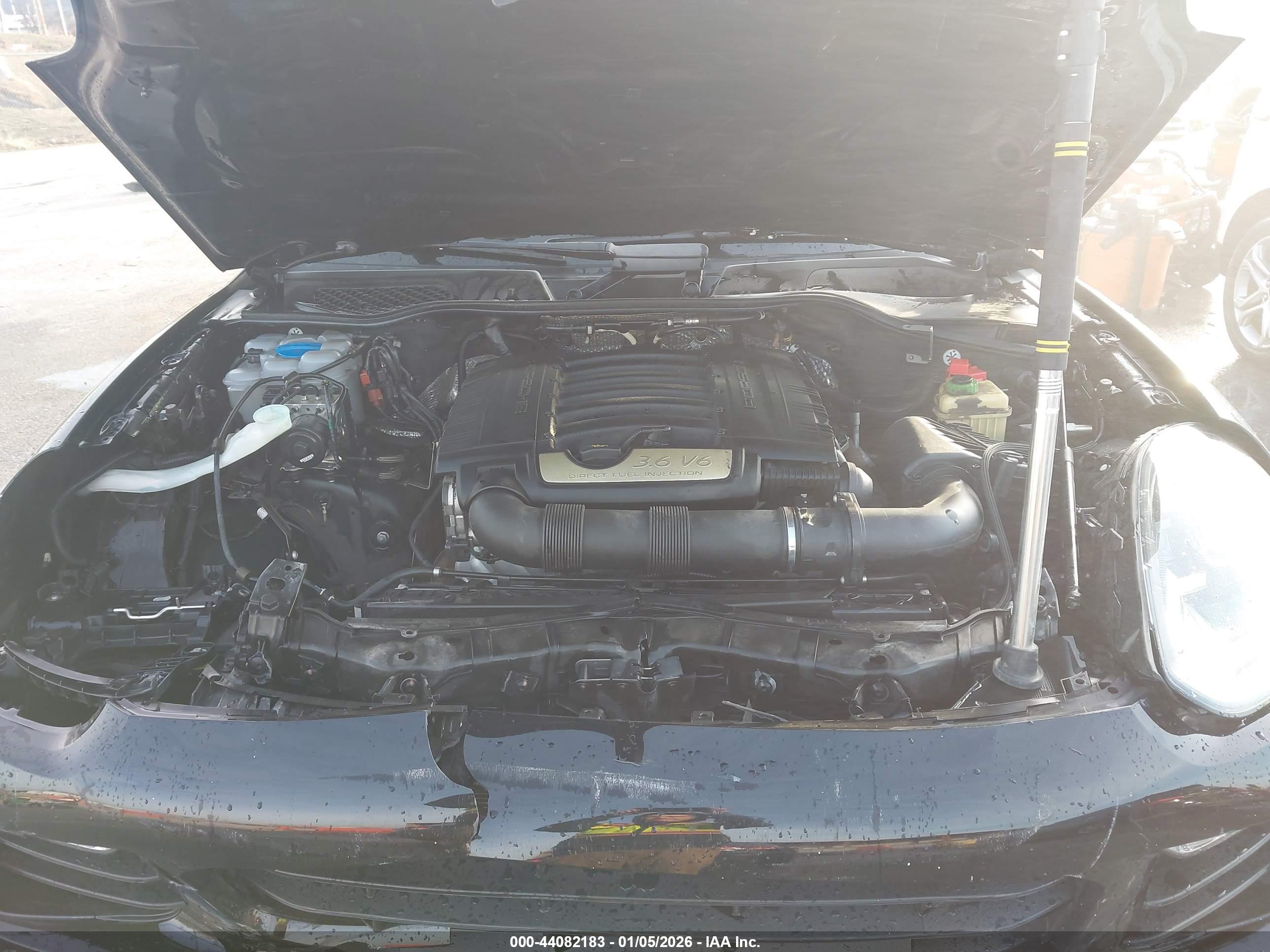 PORSCHE CAYENNE image 10