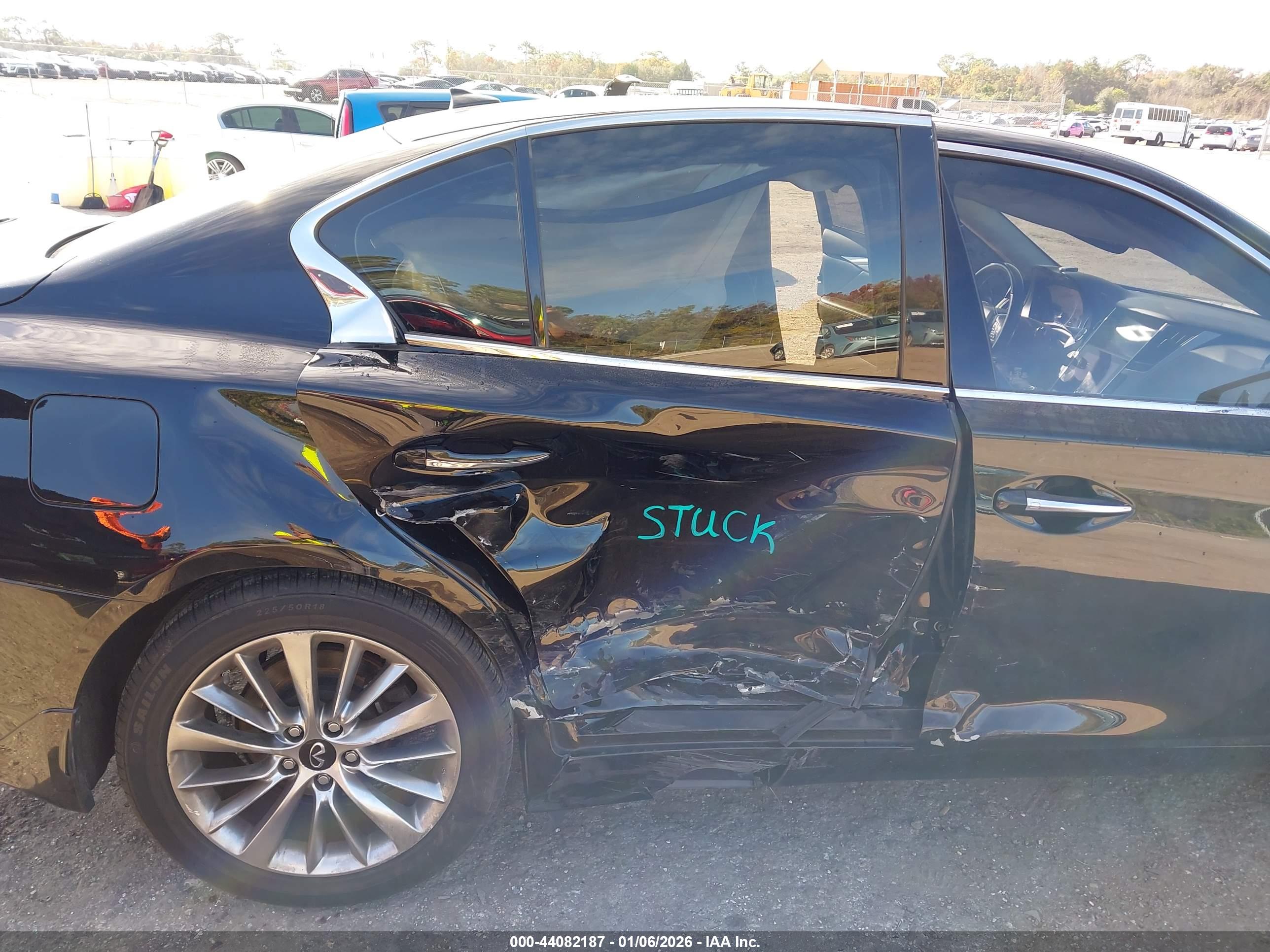 INFINITI Q50 image 6