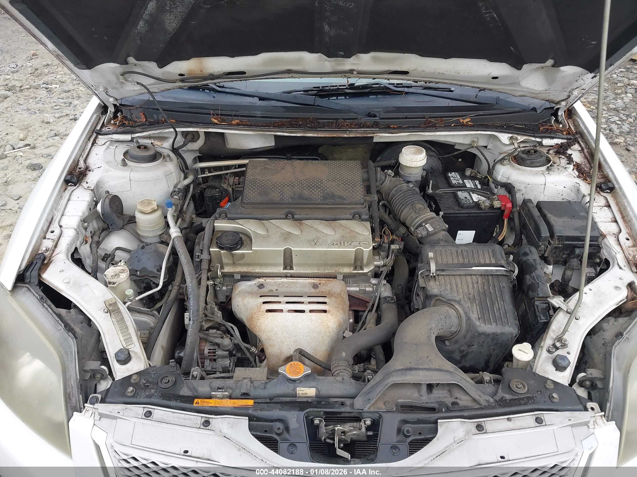 MITSUBISHI GALANT image 10