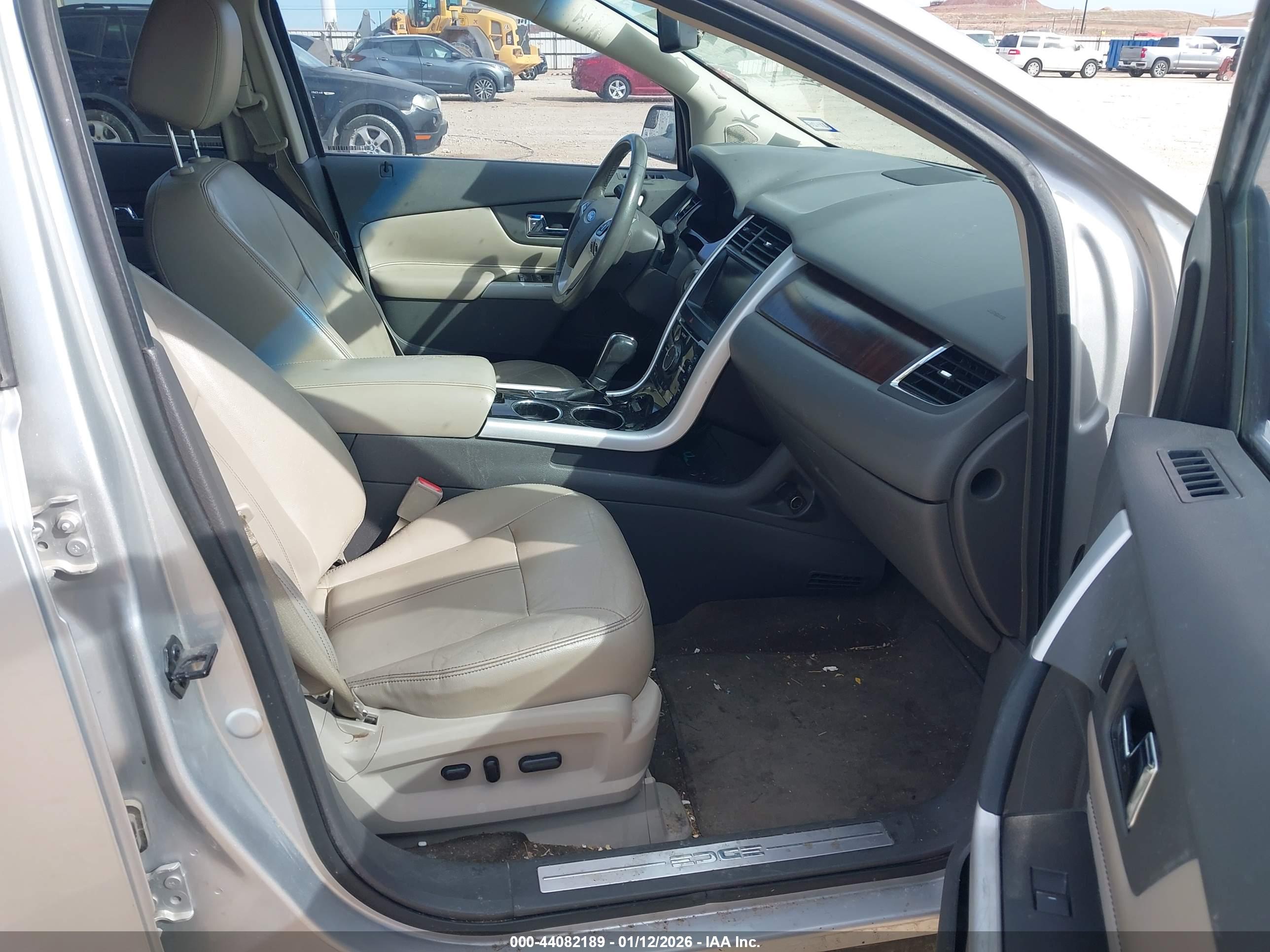 FORD EDGE image 5