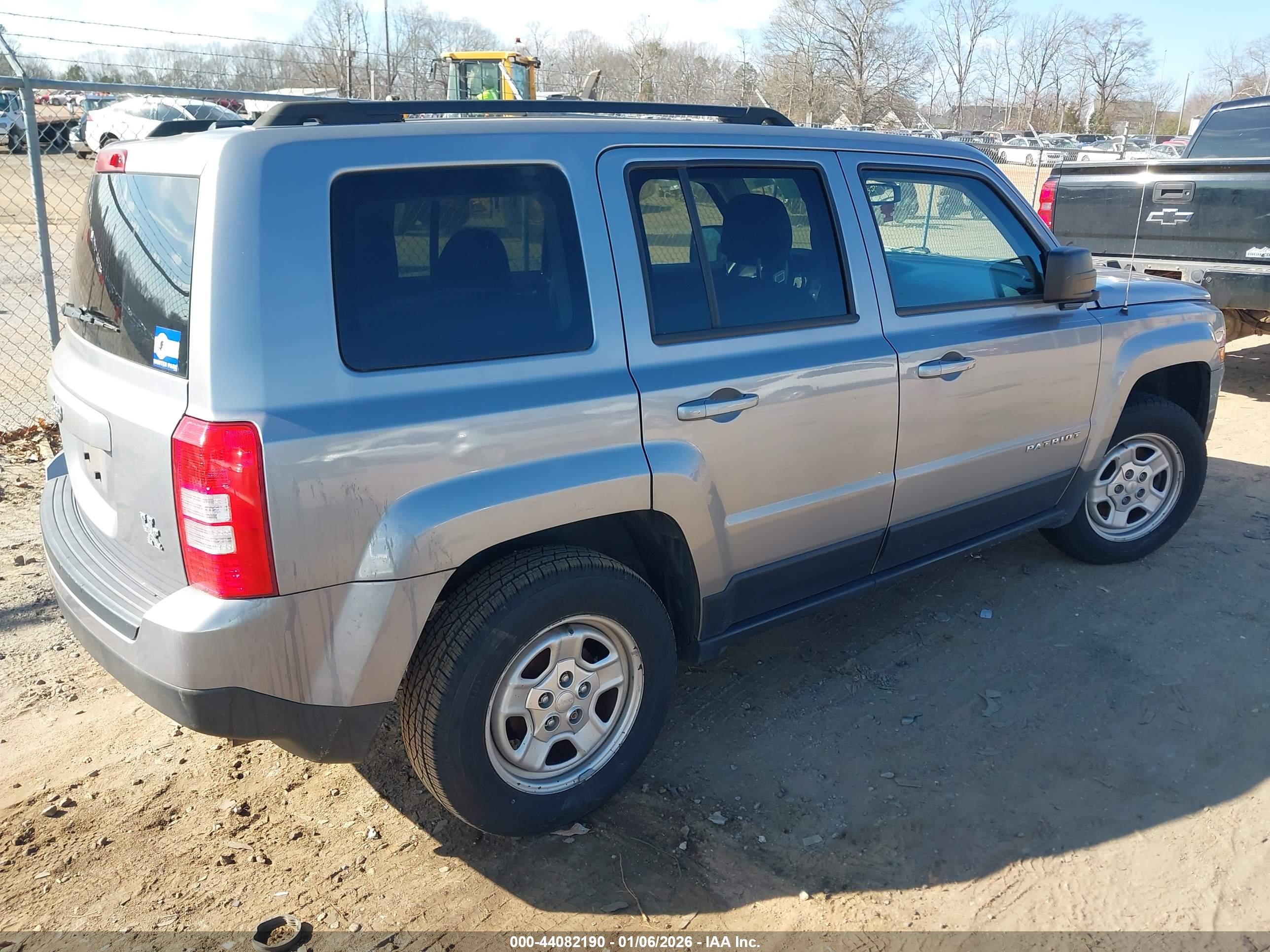 JEEP PATRIOT image 4