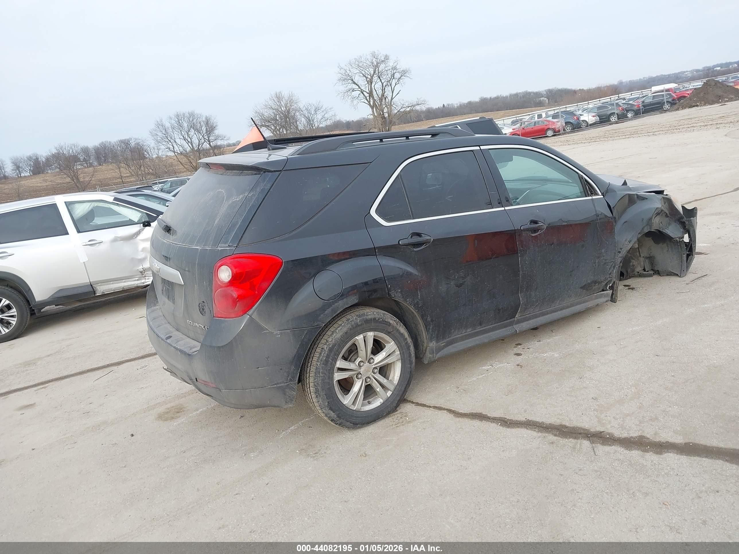 CHEVROLET EQUINOX image 4