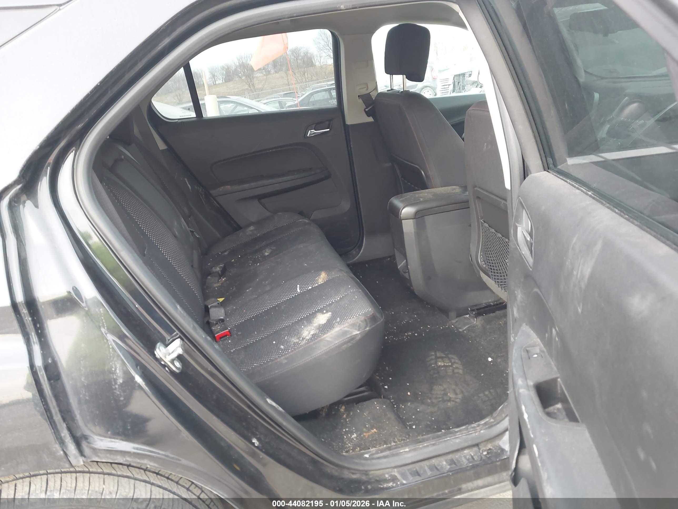 CHEVROLET EQUINOX image 8