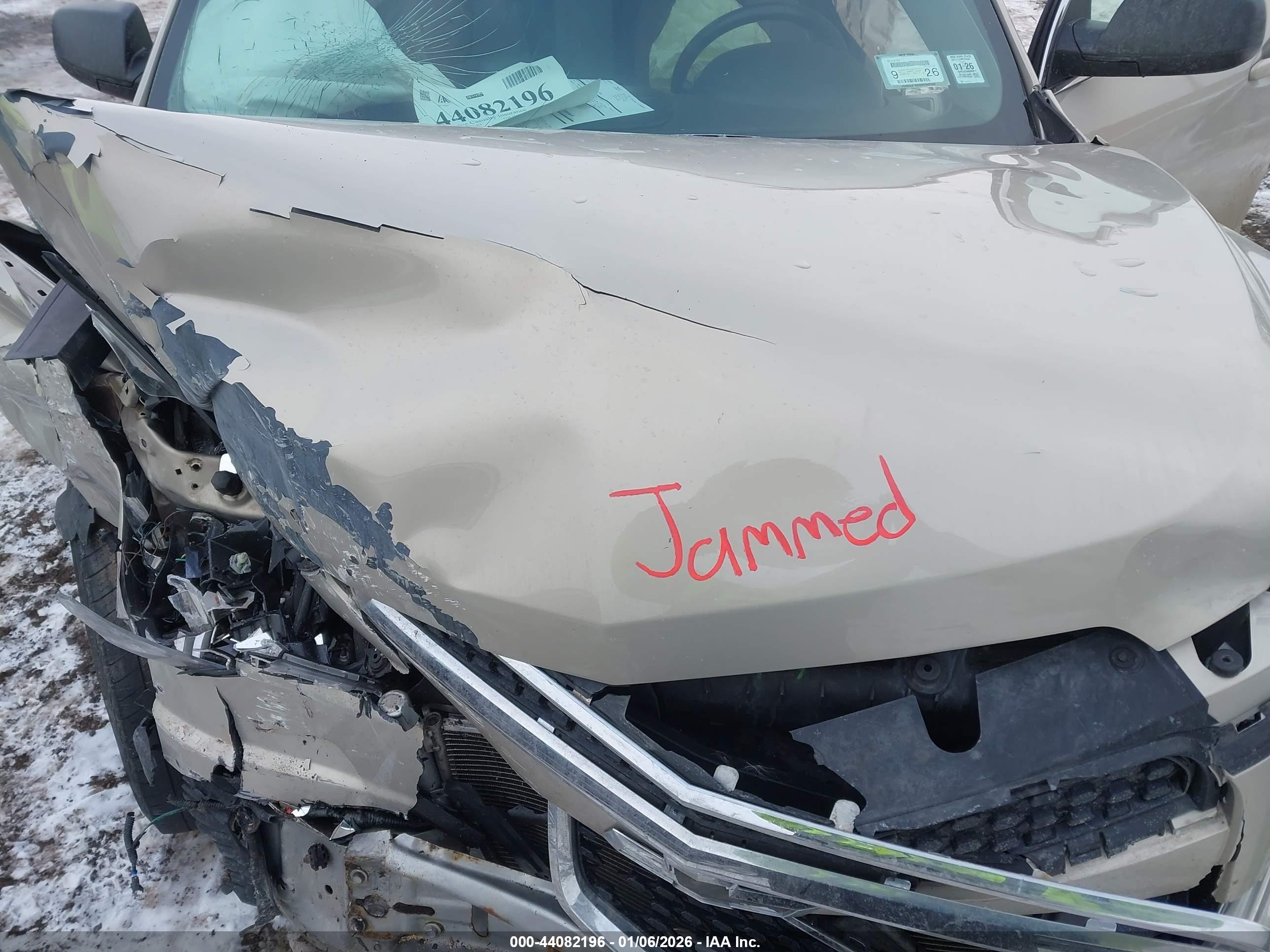 CHEVROLET EQUINOX image 10