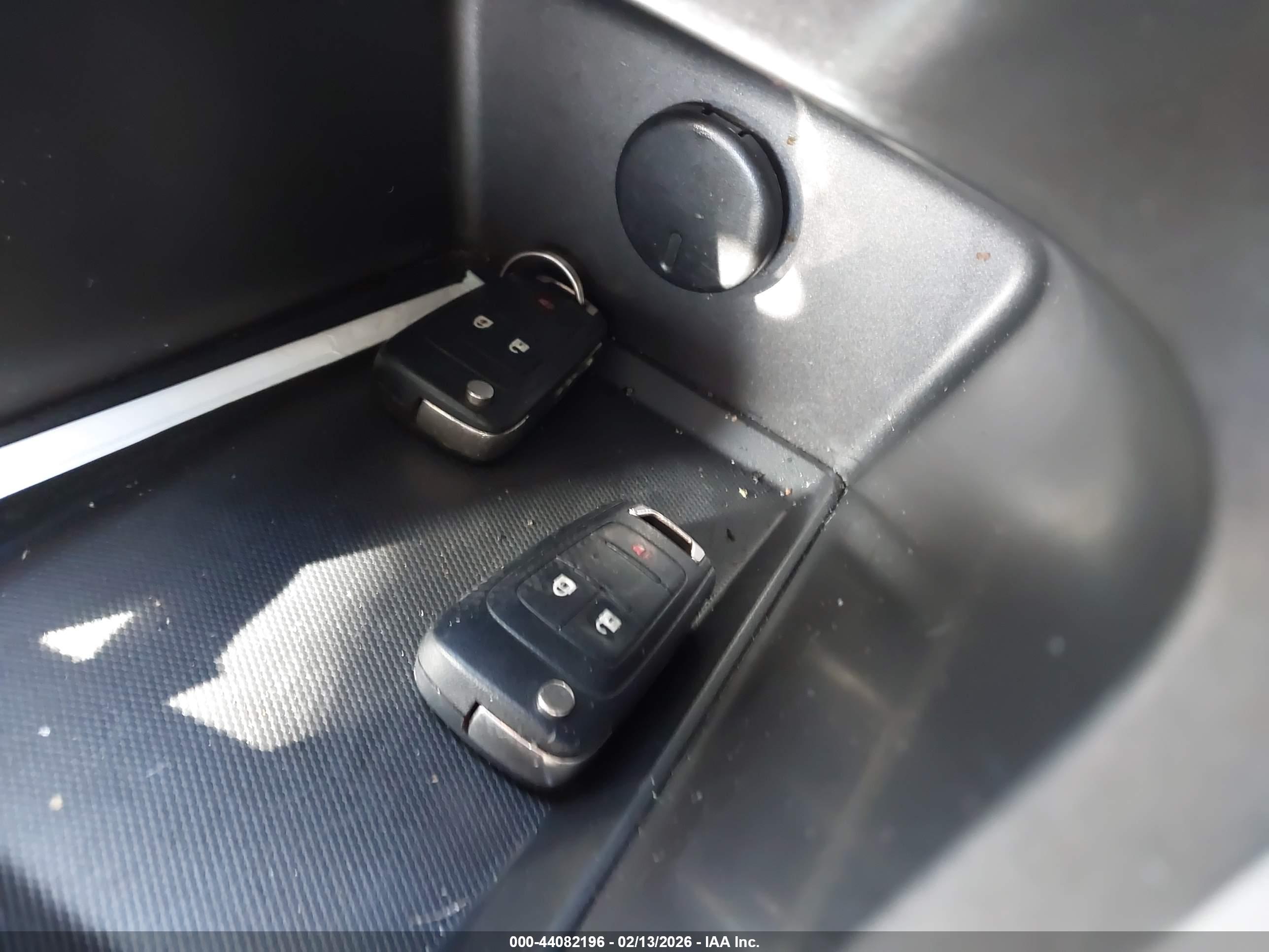 CHEVROLET EQUINOX image 11
