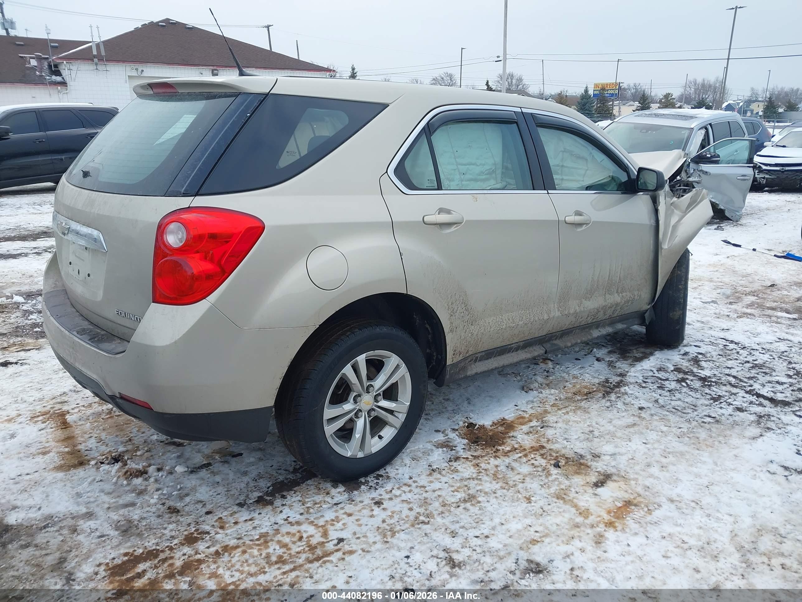 CHEVROLET EQUINOX image 4