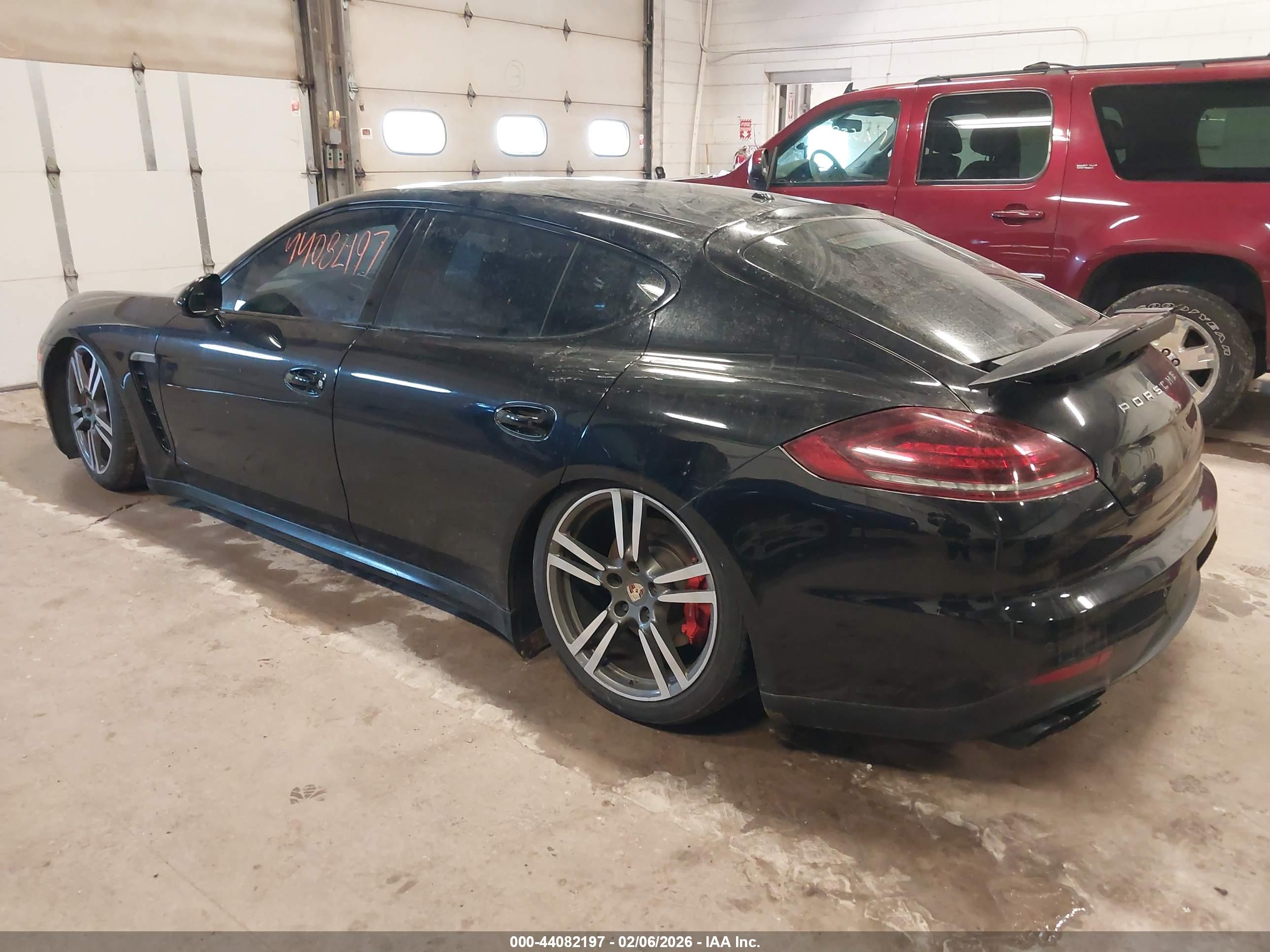PORSCHE PANAMERA image 3