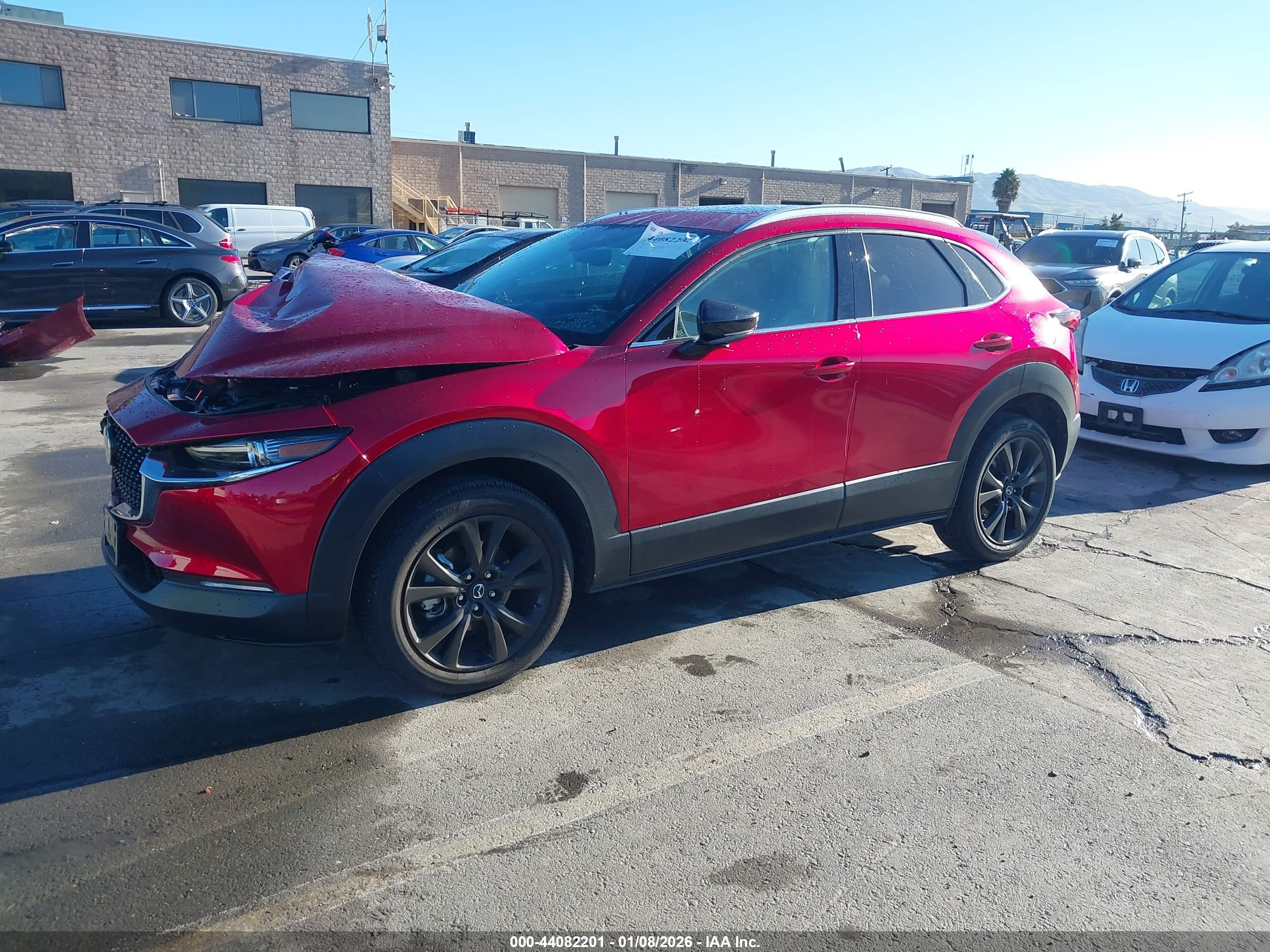 MAZDA CX-30 image 2