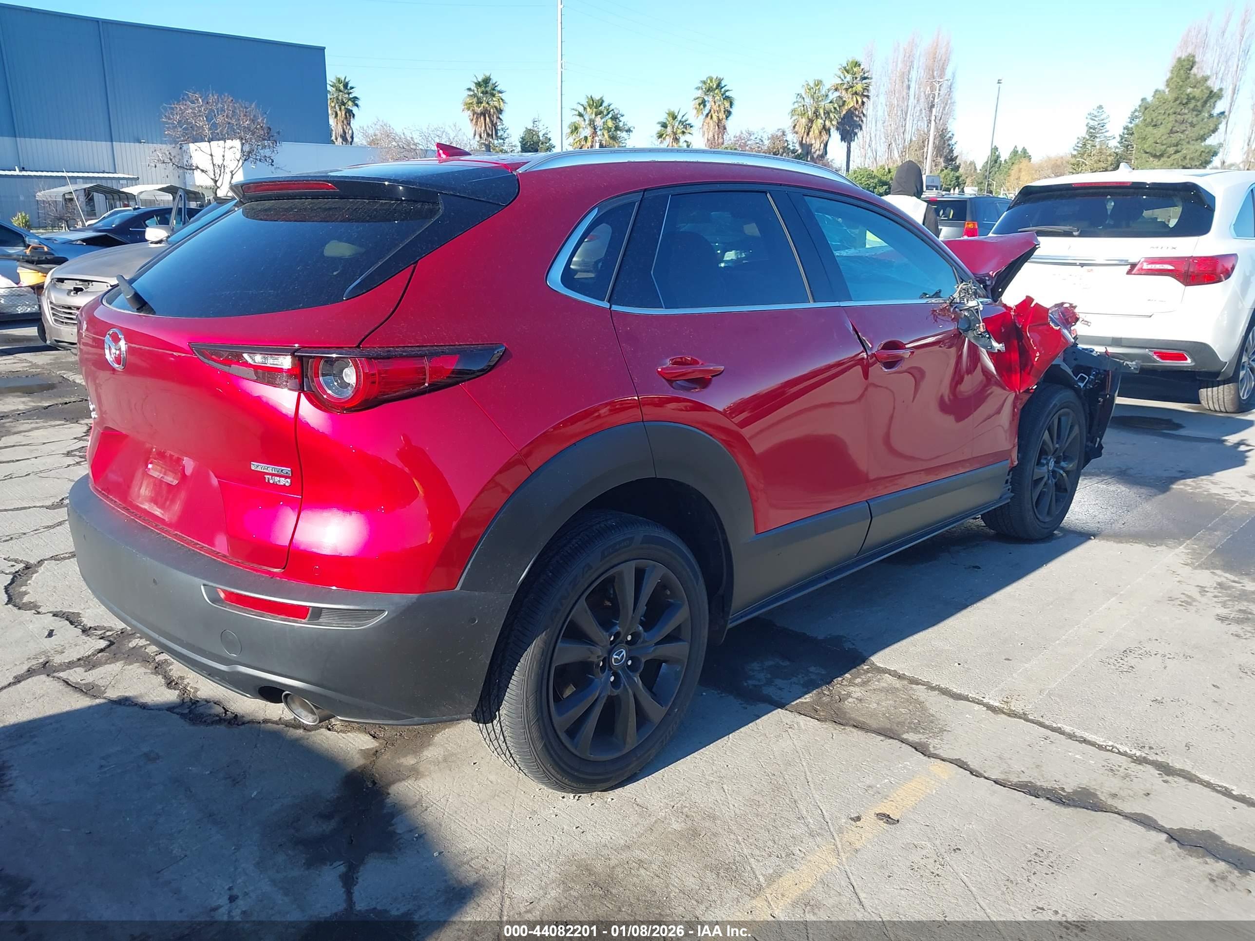 MAZDA CX-30 image 4