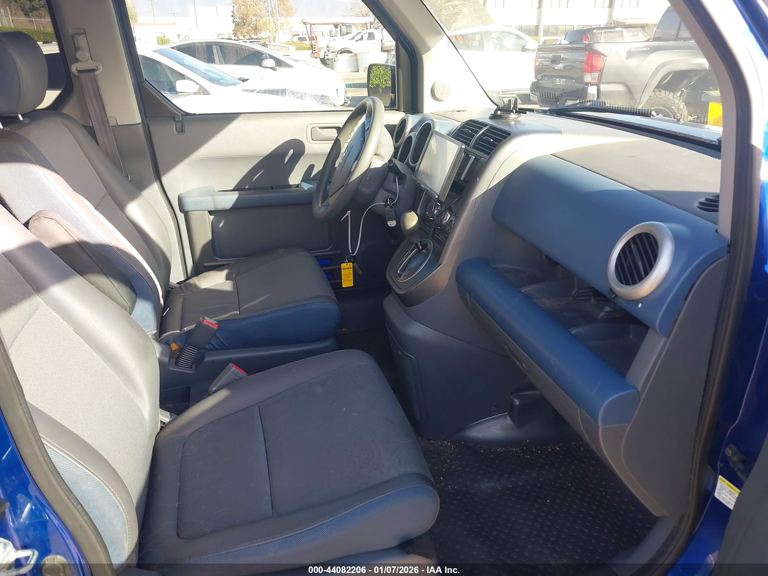 HONDA ELEMENT image 5