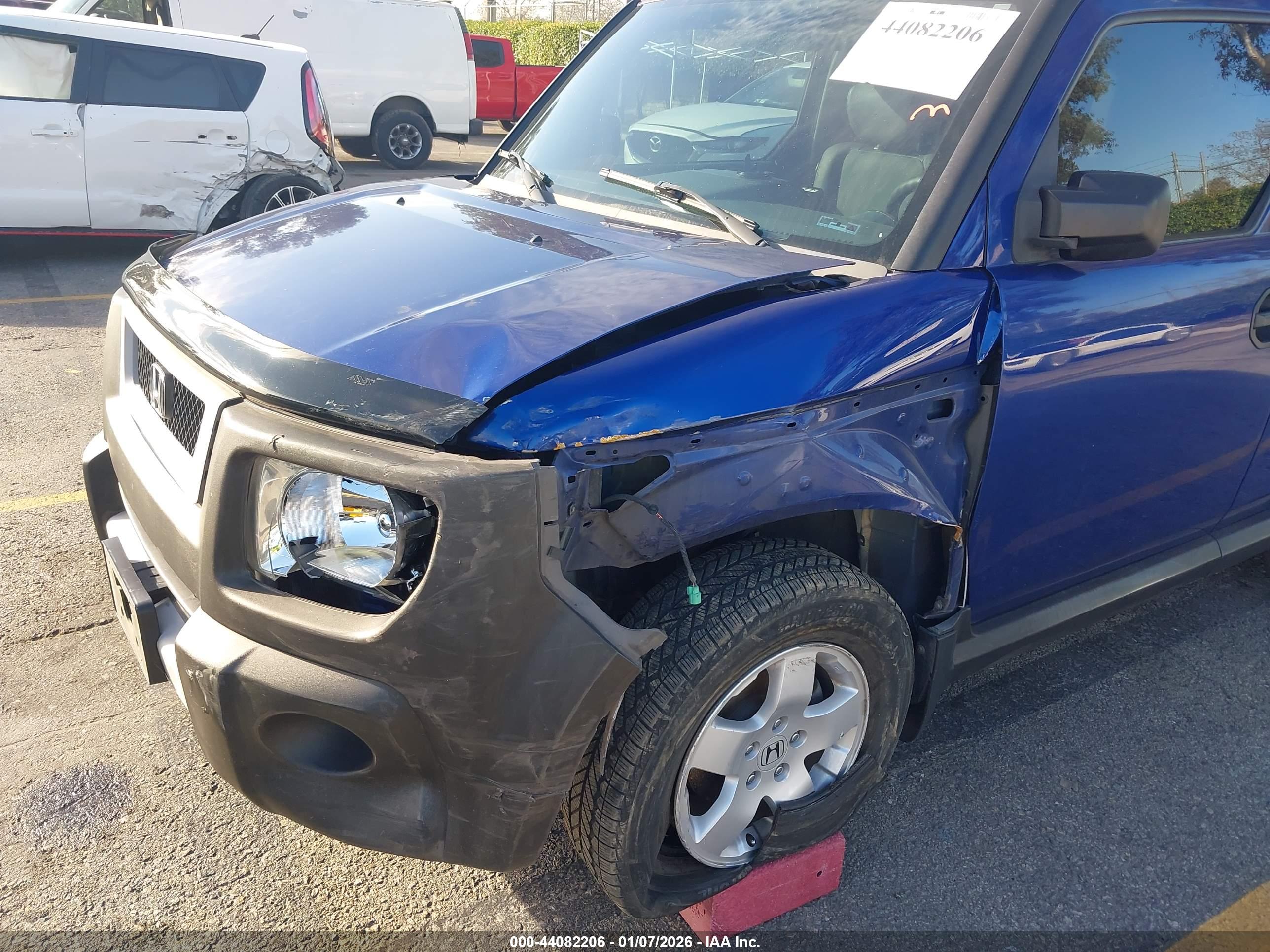 HONDA ELEMENT image 6