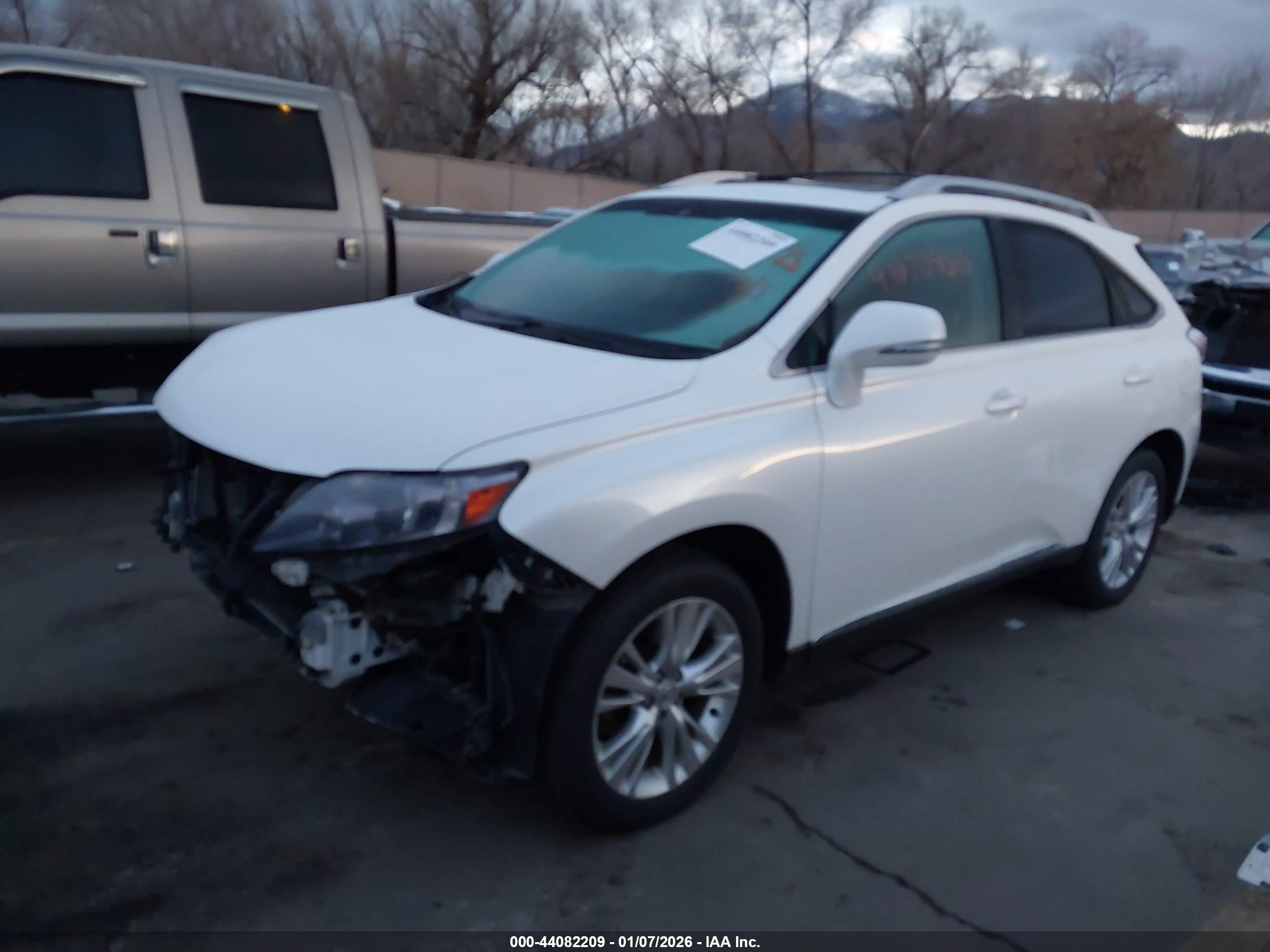 LEXUS RX image 2