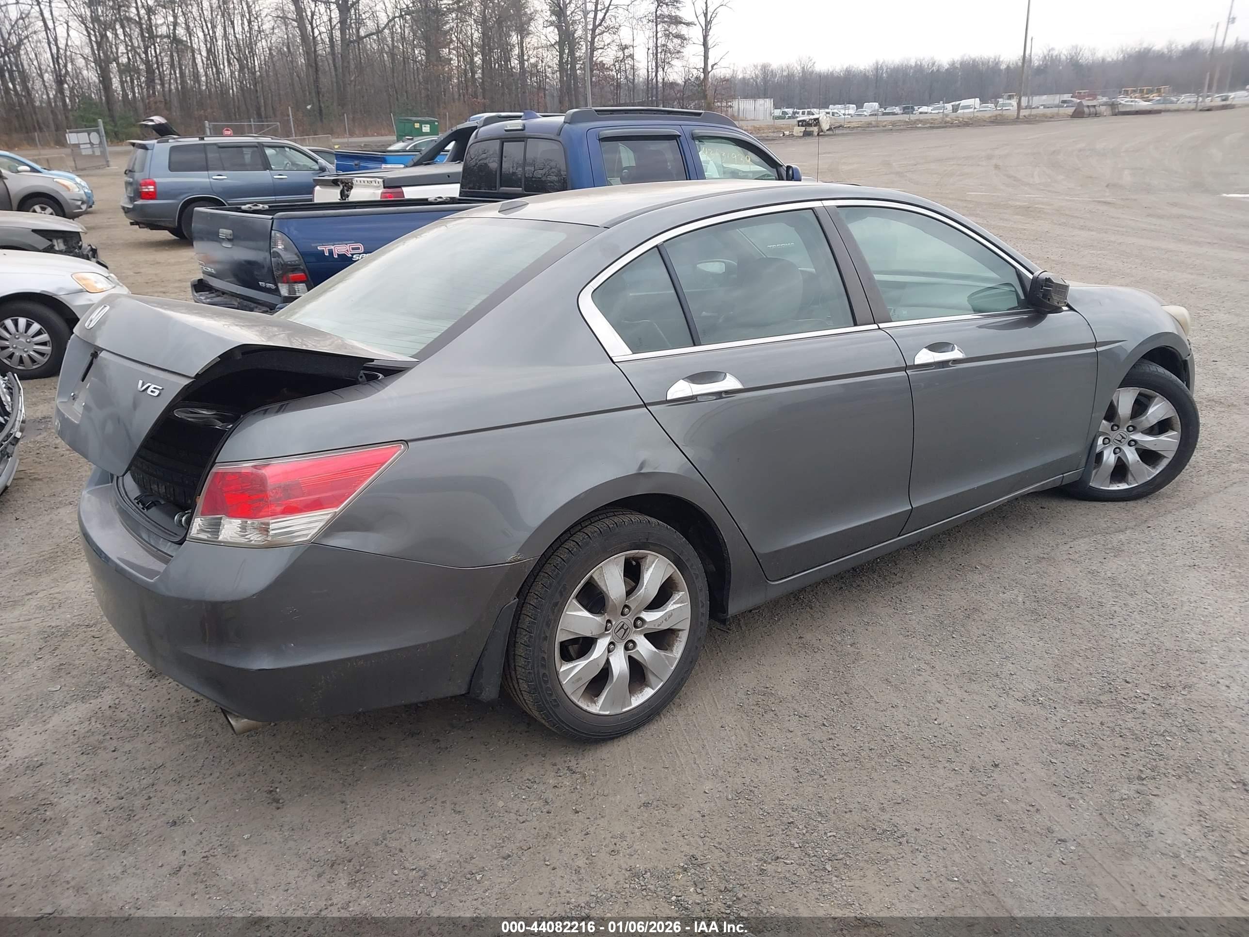 HONDA ACCORD image 4