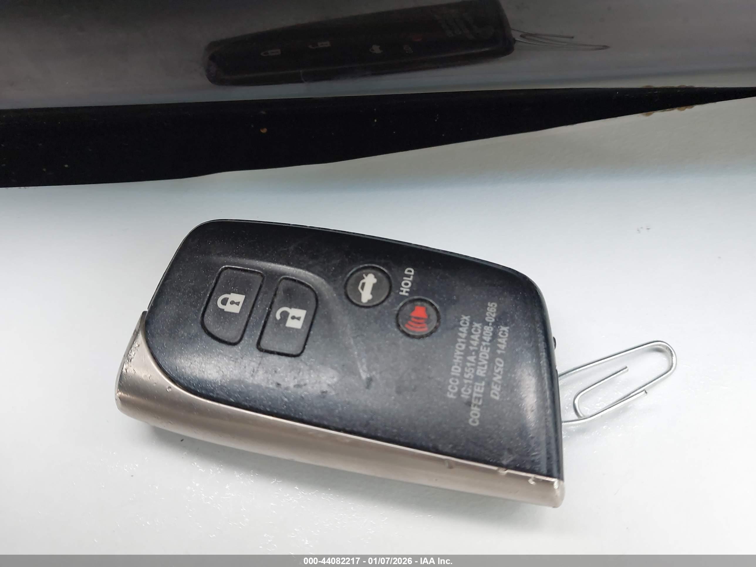 LEXUS LS image 11