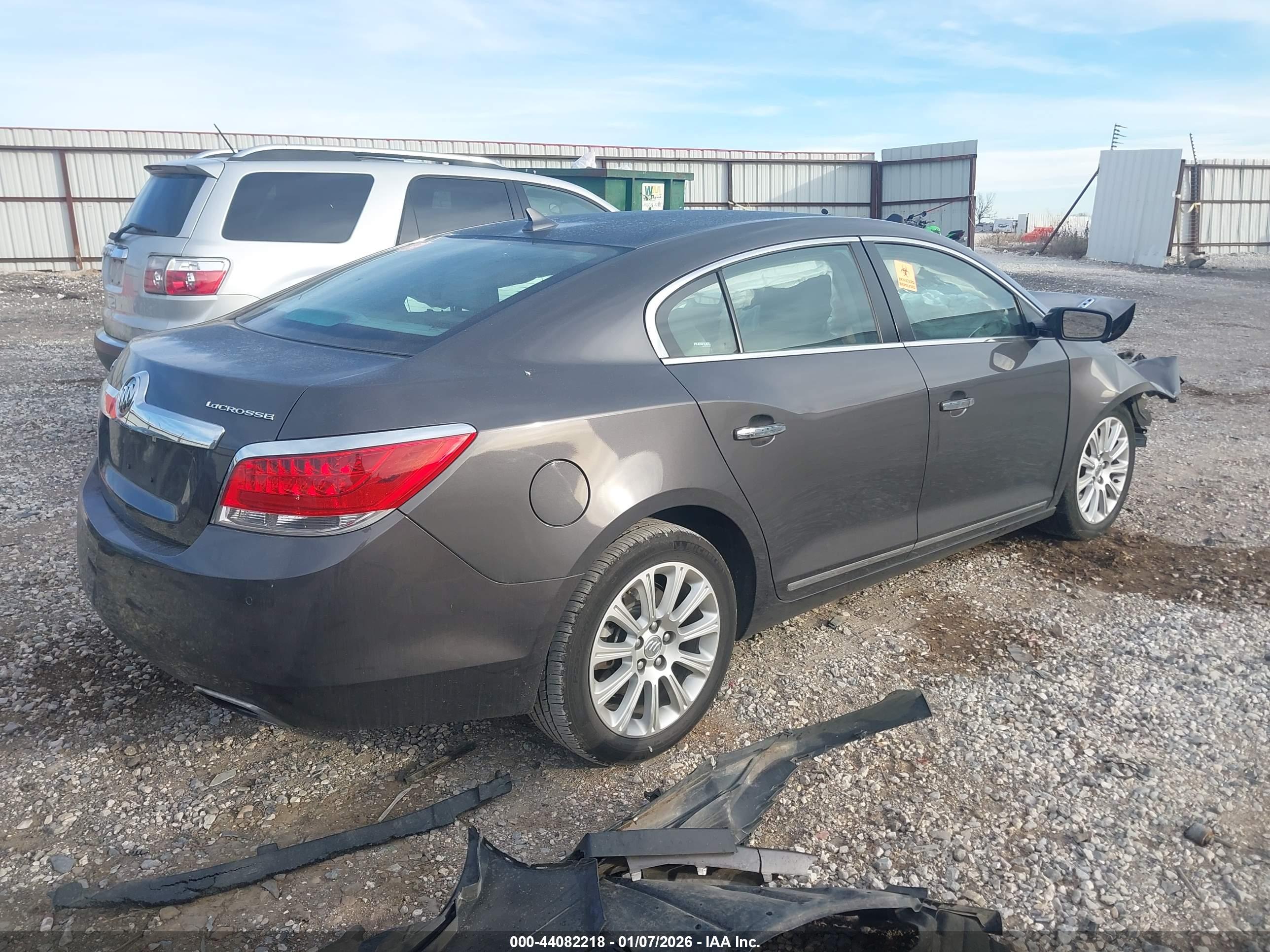 BUICK LACROSSE image 4
