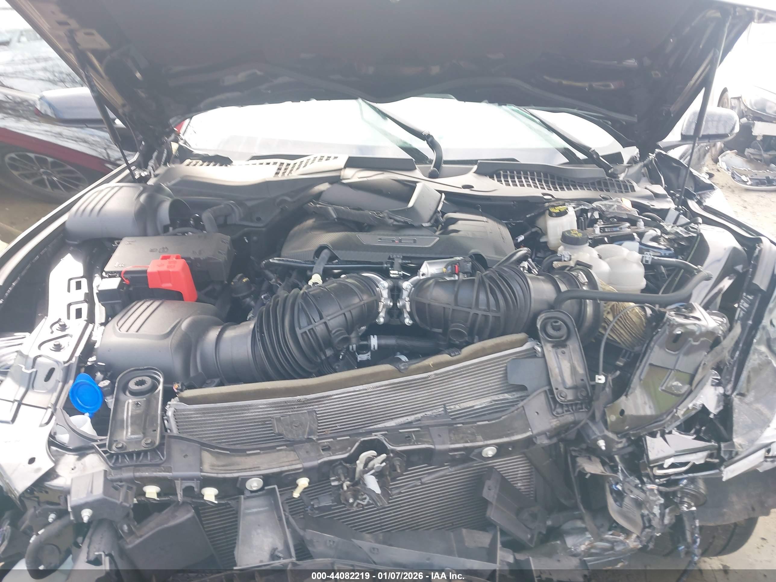 FORD MUSTANG image 10